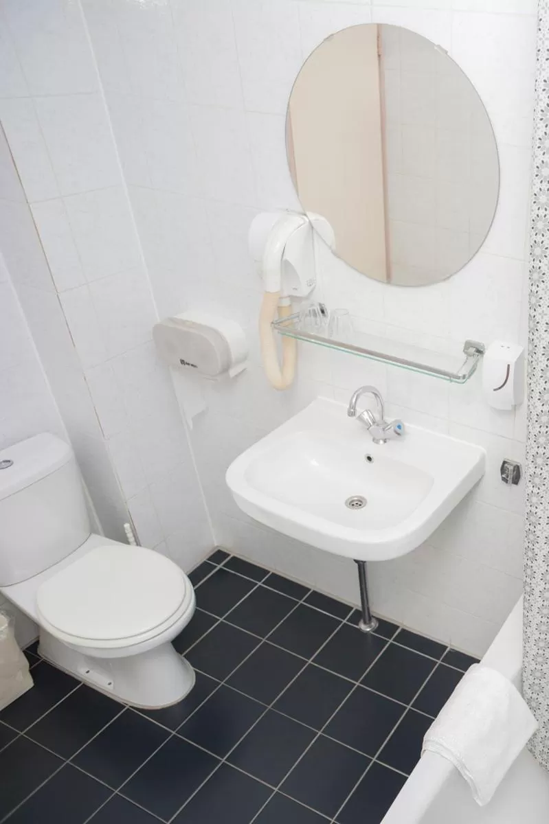 Bathroom in Delta Hotel City Center