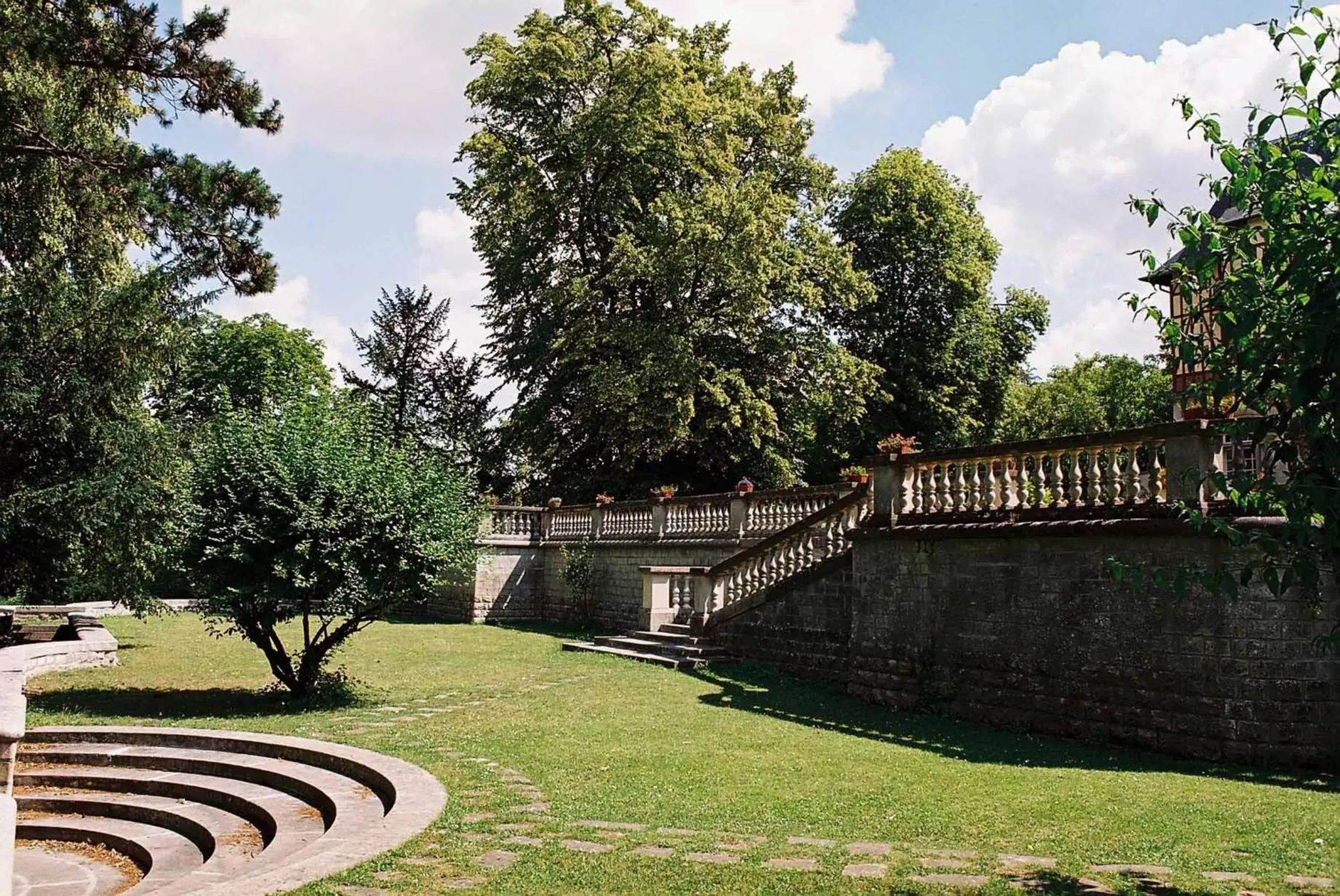 Facade/entrance, Garden in Chateau de Montvillargenne