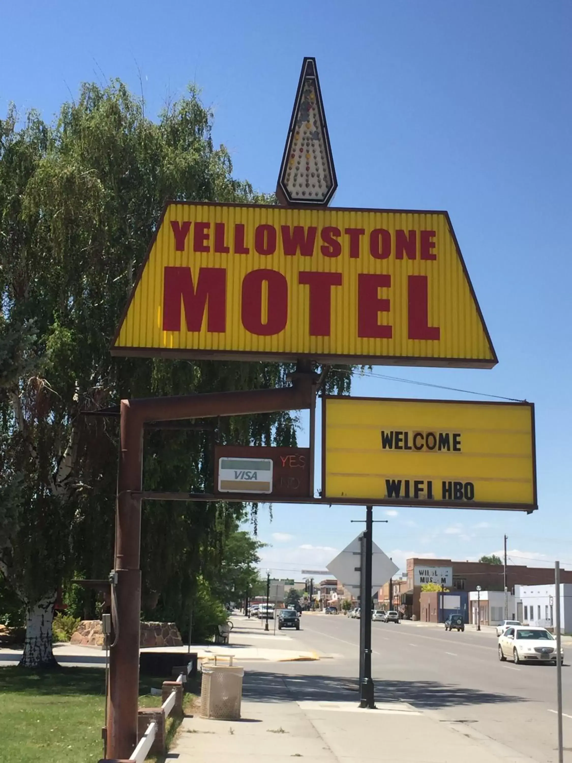 Property logo or sign, Property Building in Yellowstone Motel