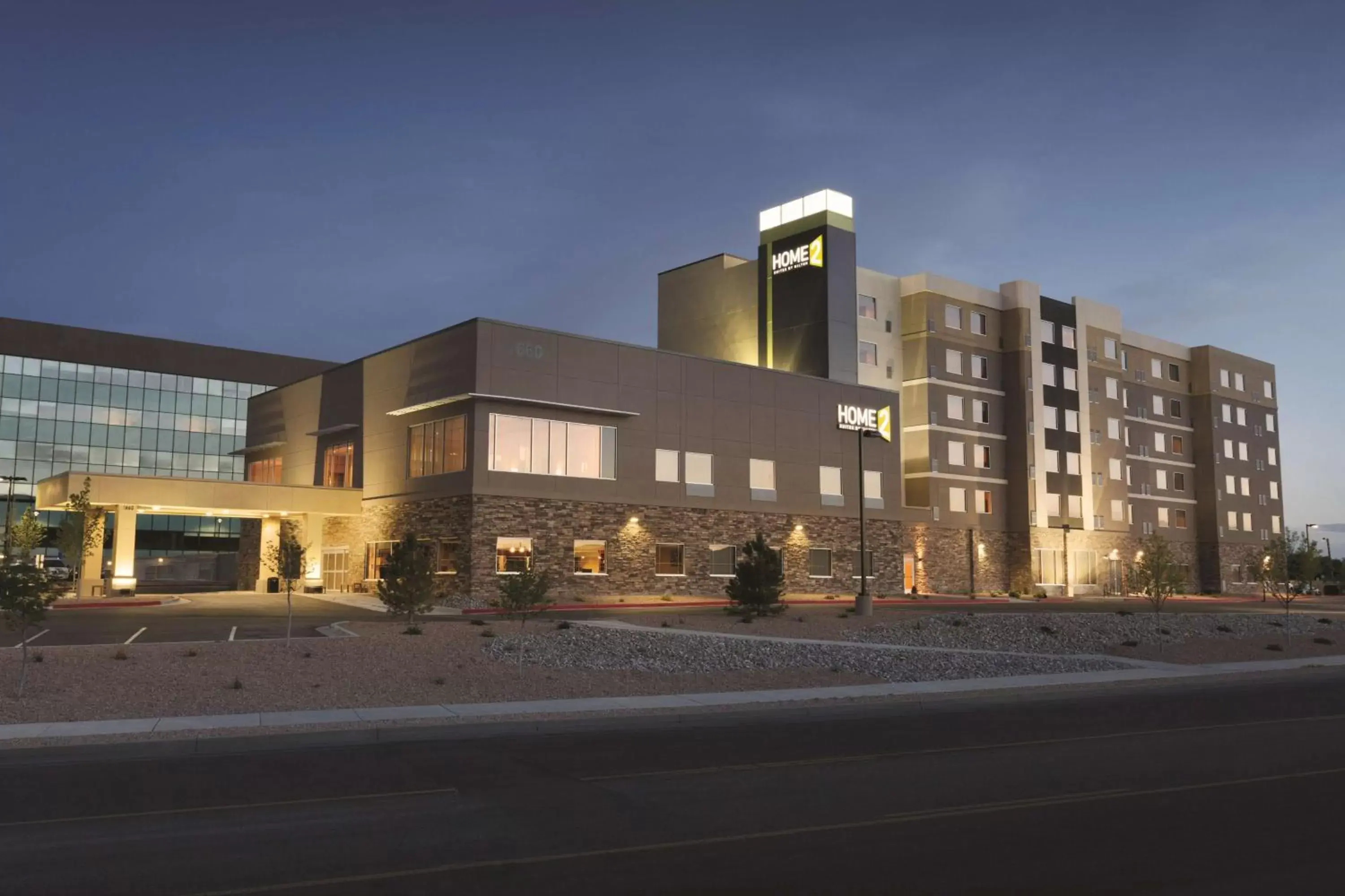 Property Building in Home2 Suites by Hilton Albuquerque Downtown/University
