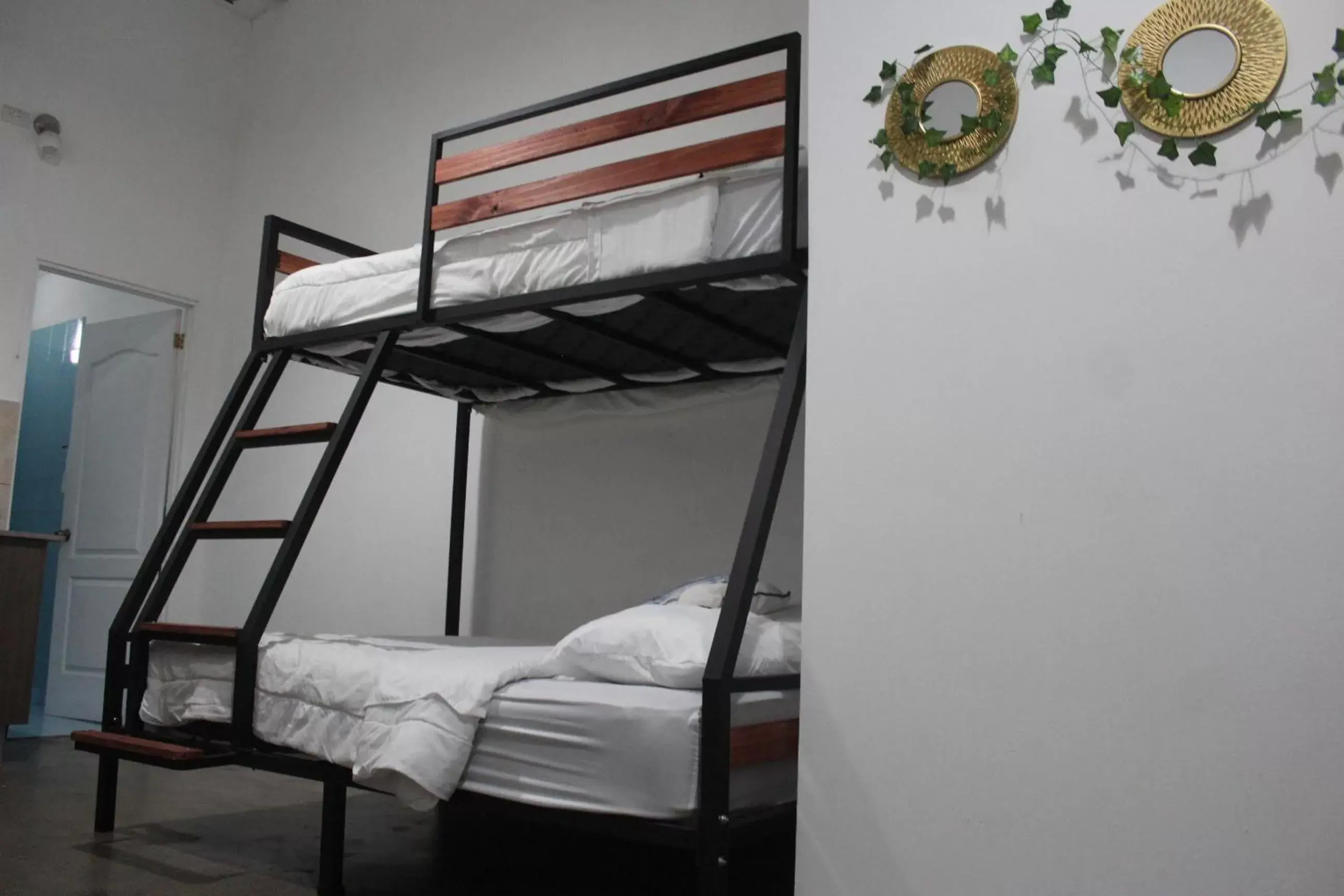 Bunk Bed in Cando Living Apartments in Central Avenue