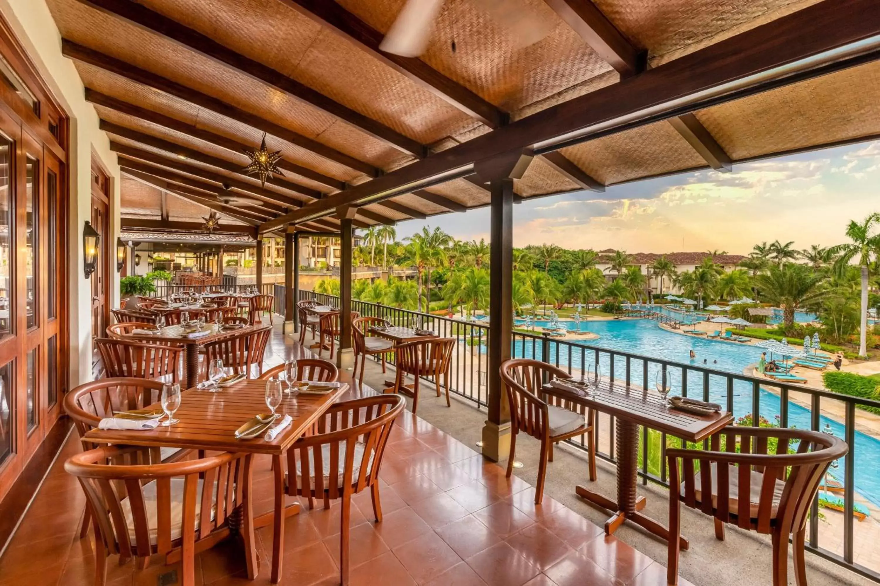 Restaurant/places to eat, Pool View in JW Marriott Guanacaste Resort & Spa