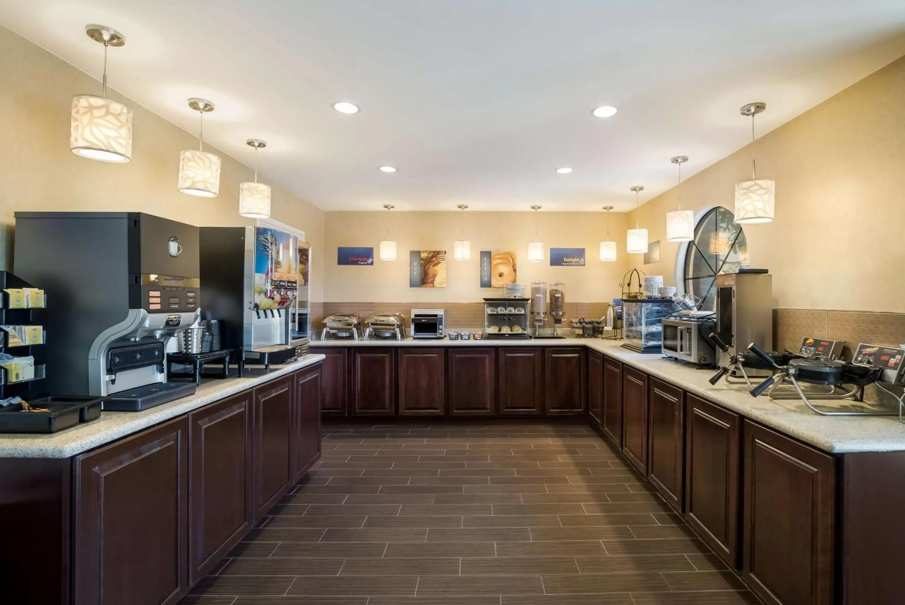 Breakfast in Best Western Escondido Hotel Breakfast in Best Western Escondido Hotel