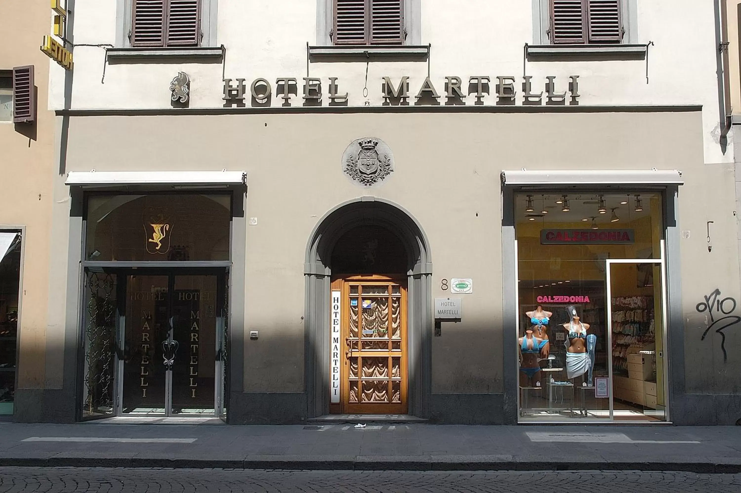 Facade/entrance in Hotel Martelli