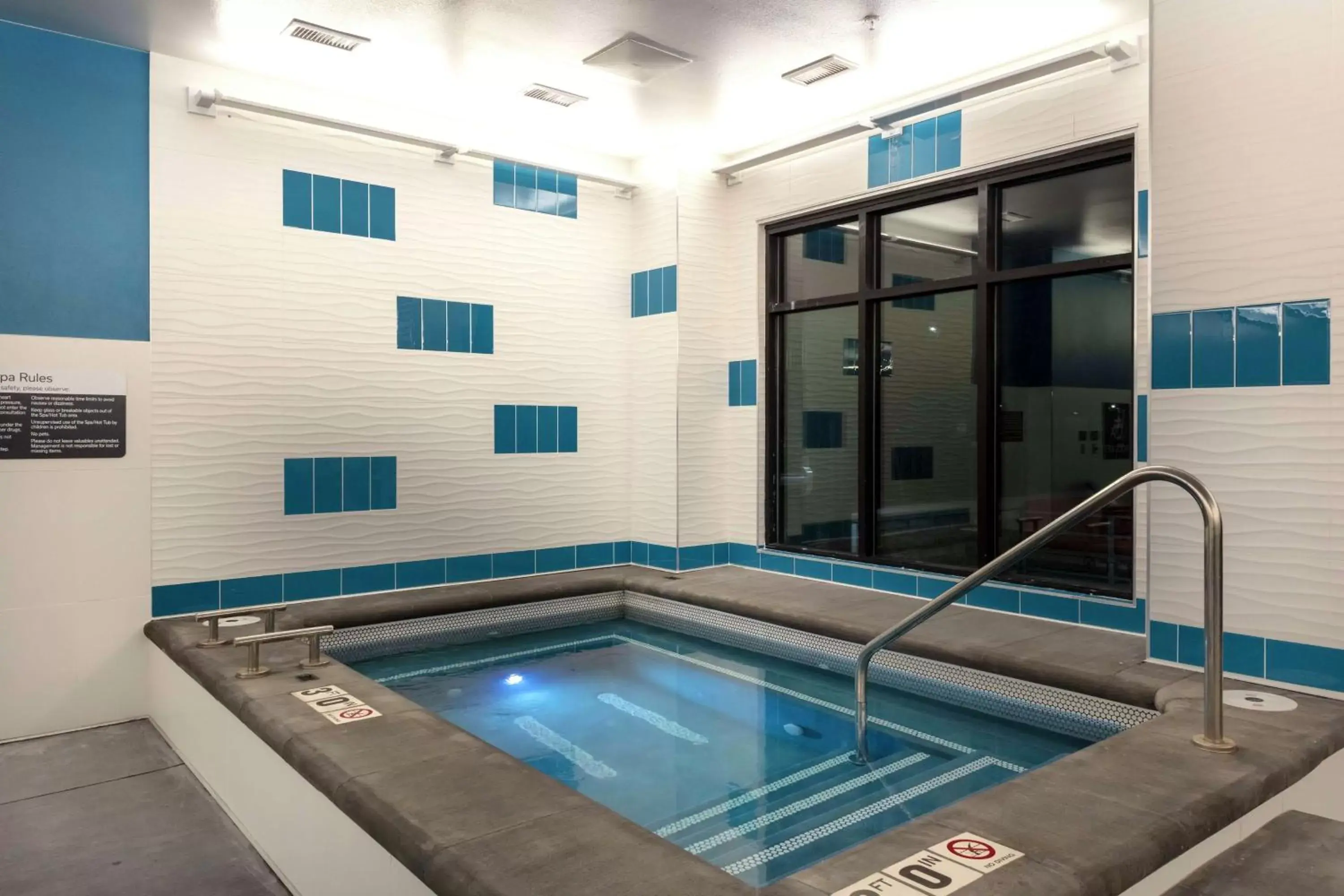 Sports, Swimming Pool in Hilton Garden Inn Denver/Thornton