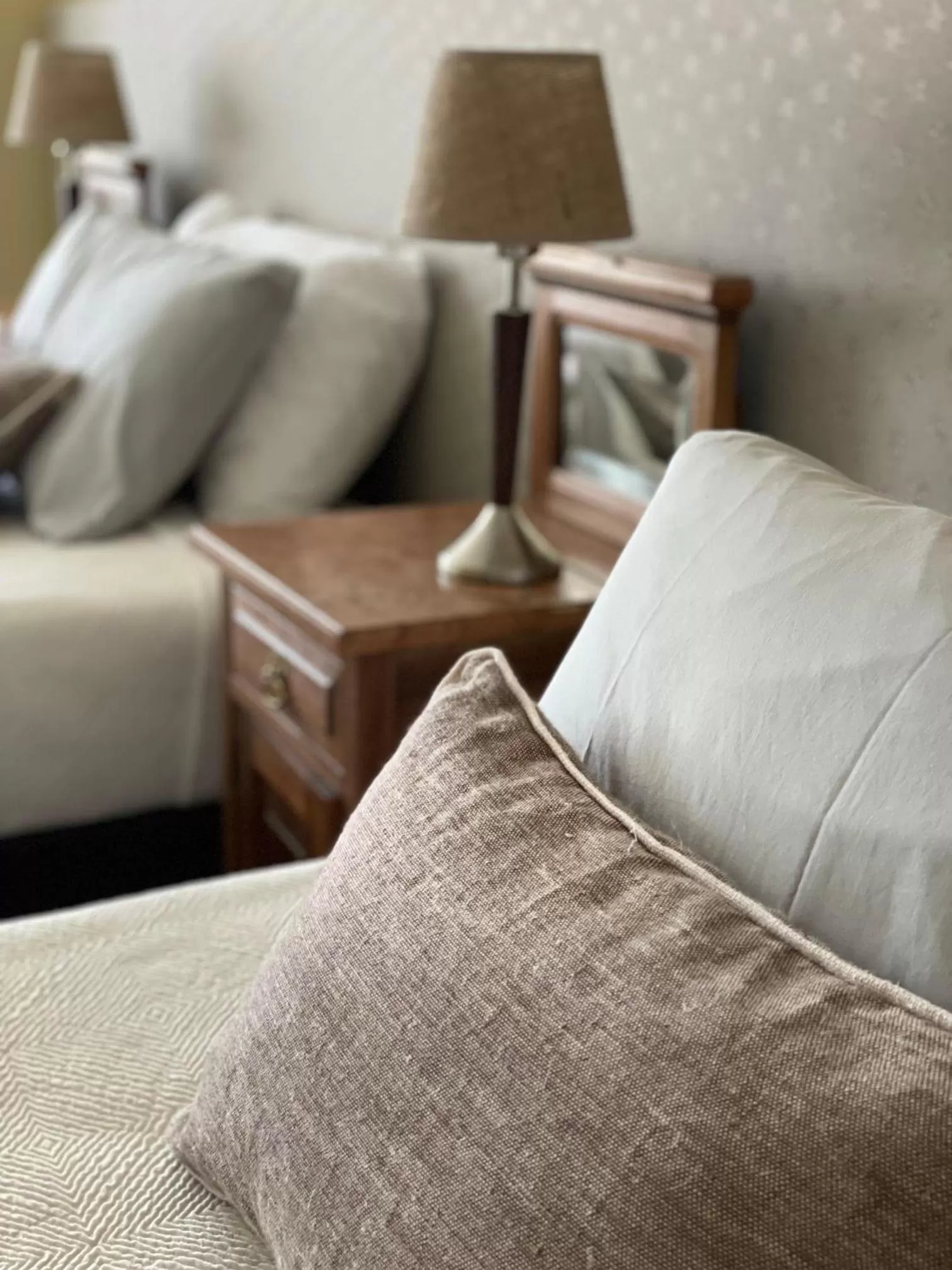 Bed in Las Bayas Home Suites