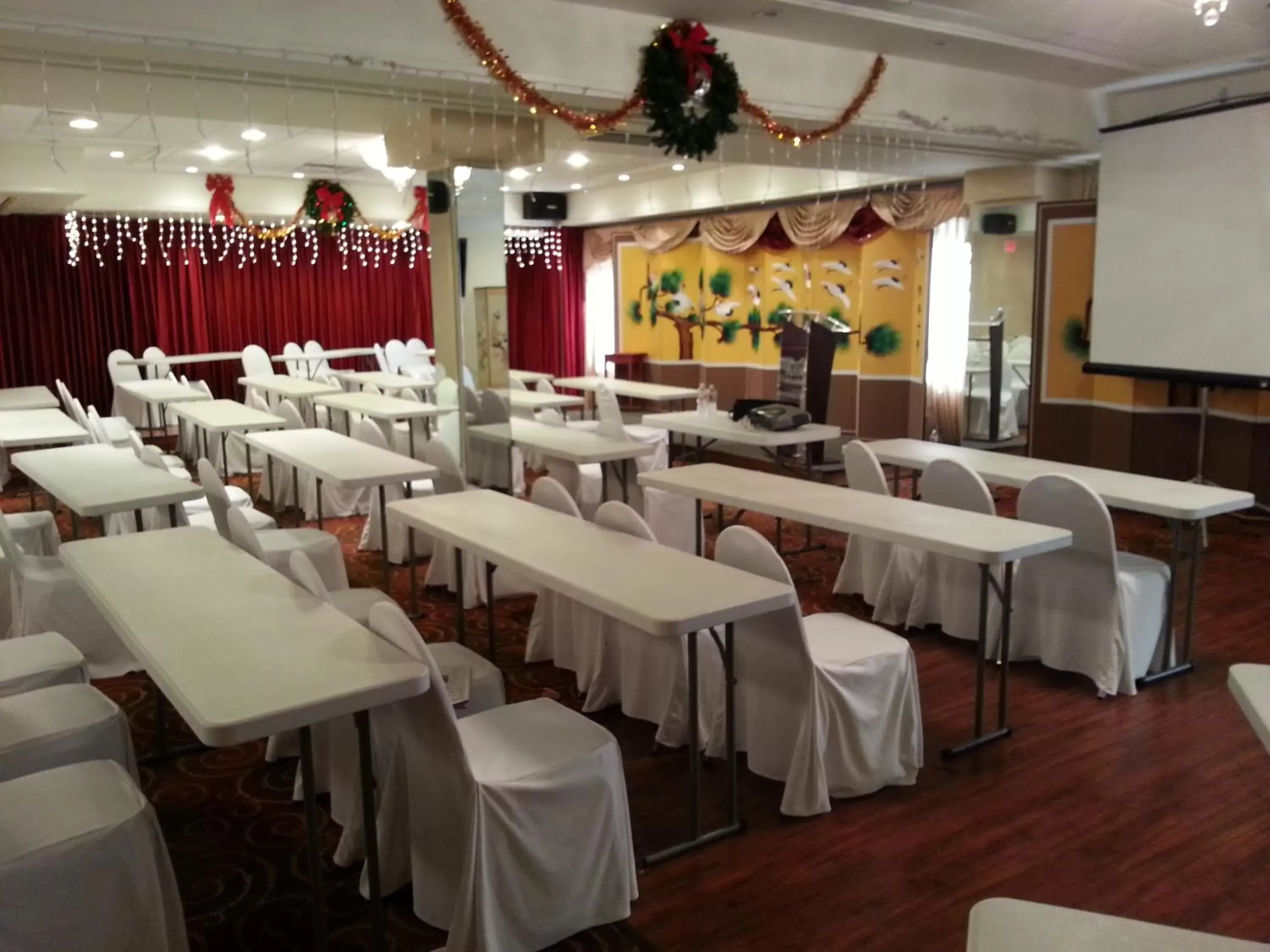 Business facilities, Banquet Facilities in Hotel Koxie