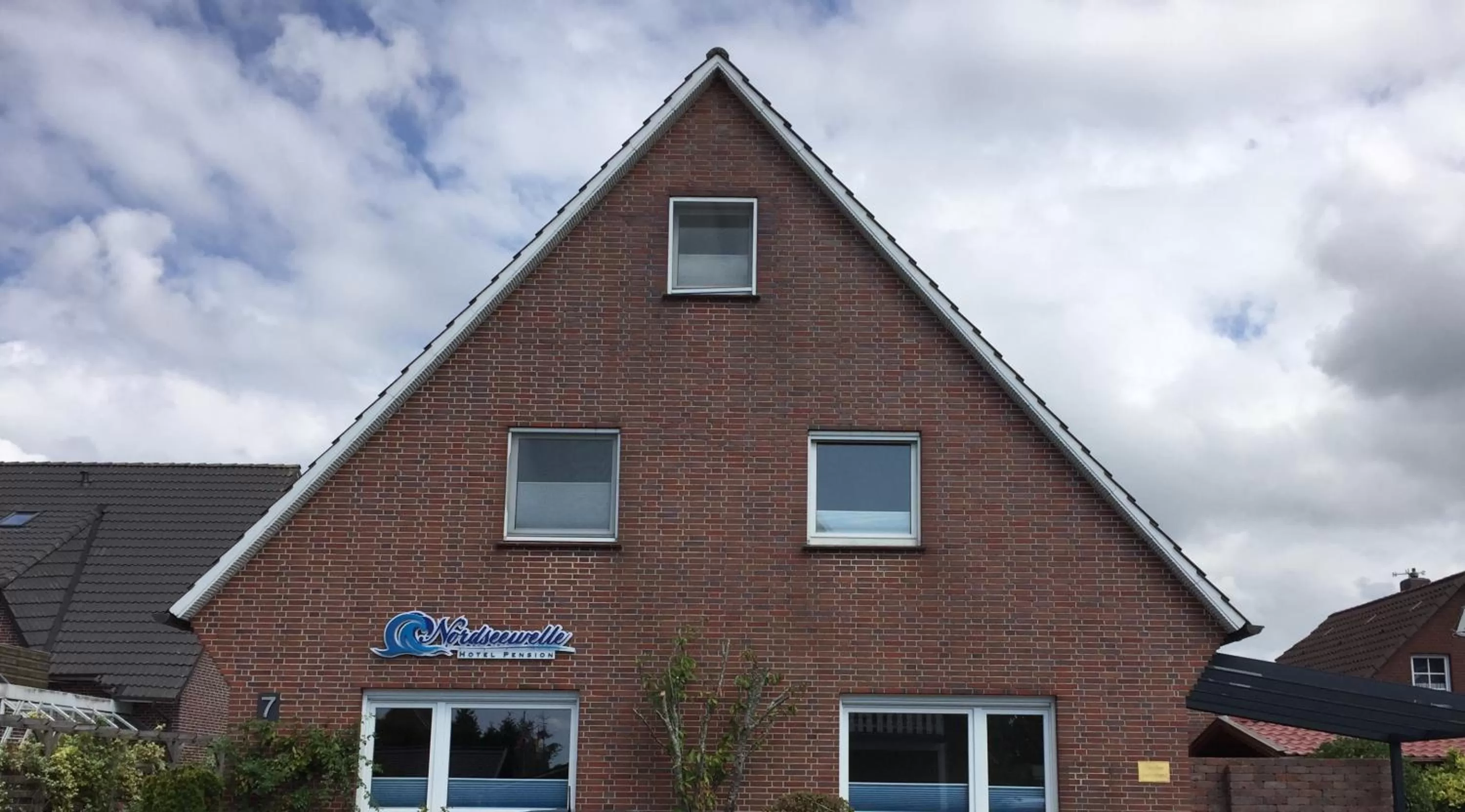 Property building in Hotel Pension Nordseewelle