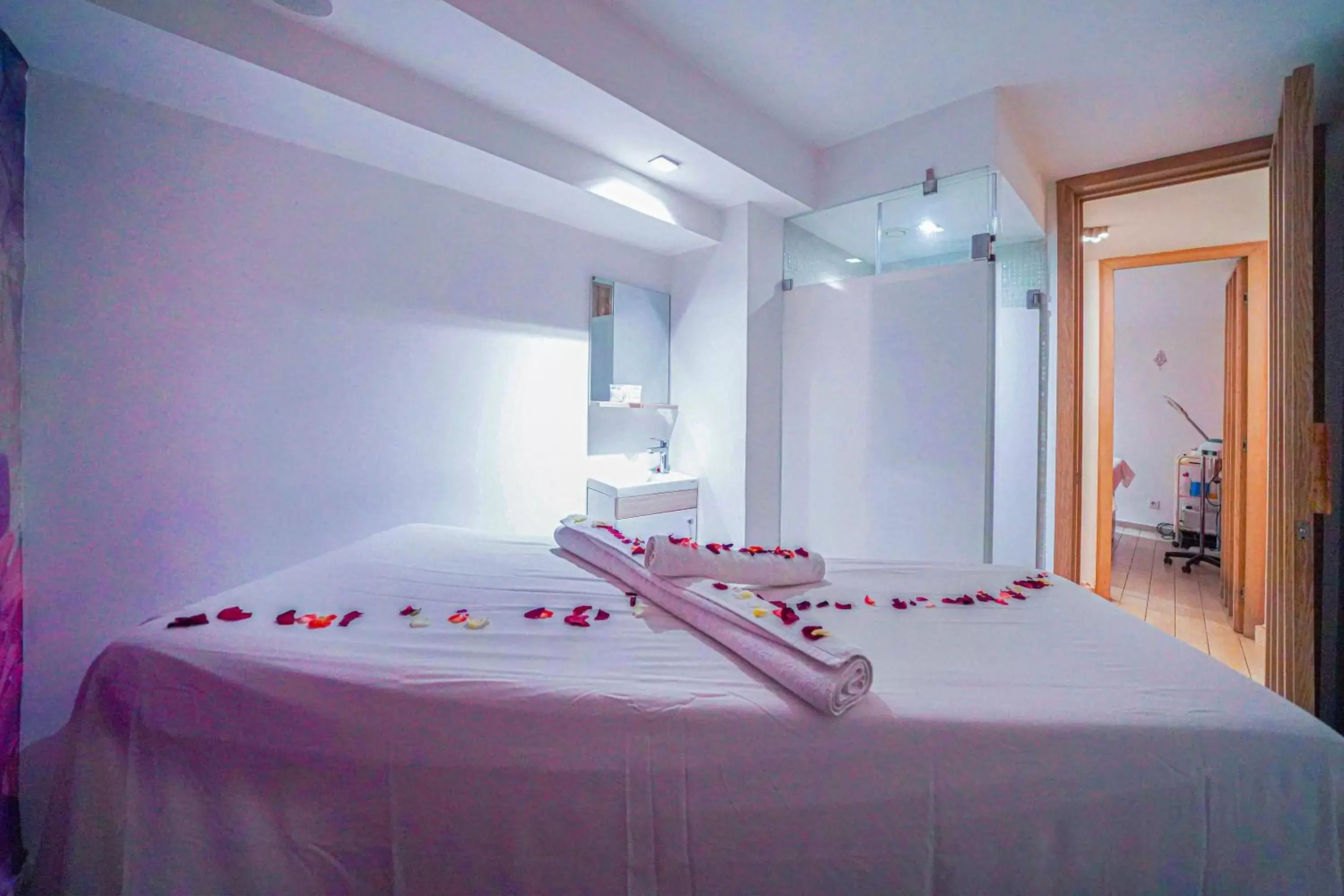 Spa and wellness centre/facilities, Bed in Oum Palace Hotel & Spa