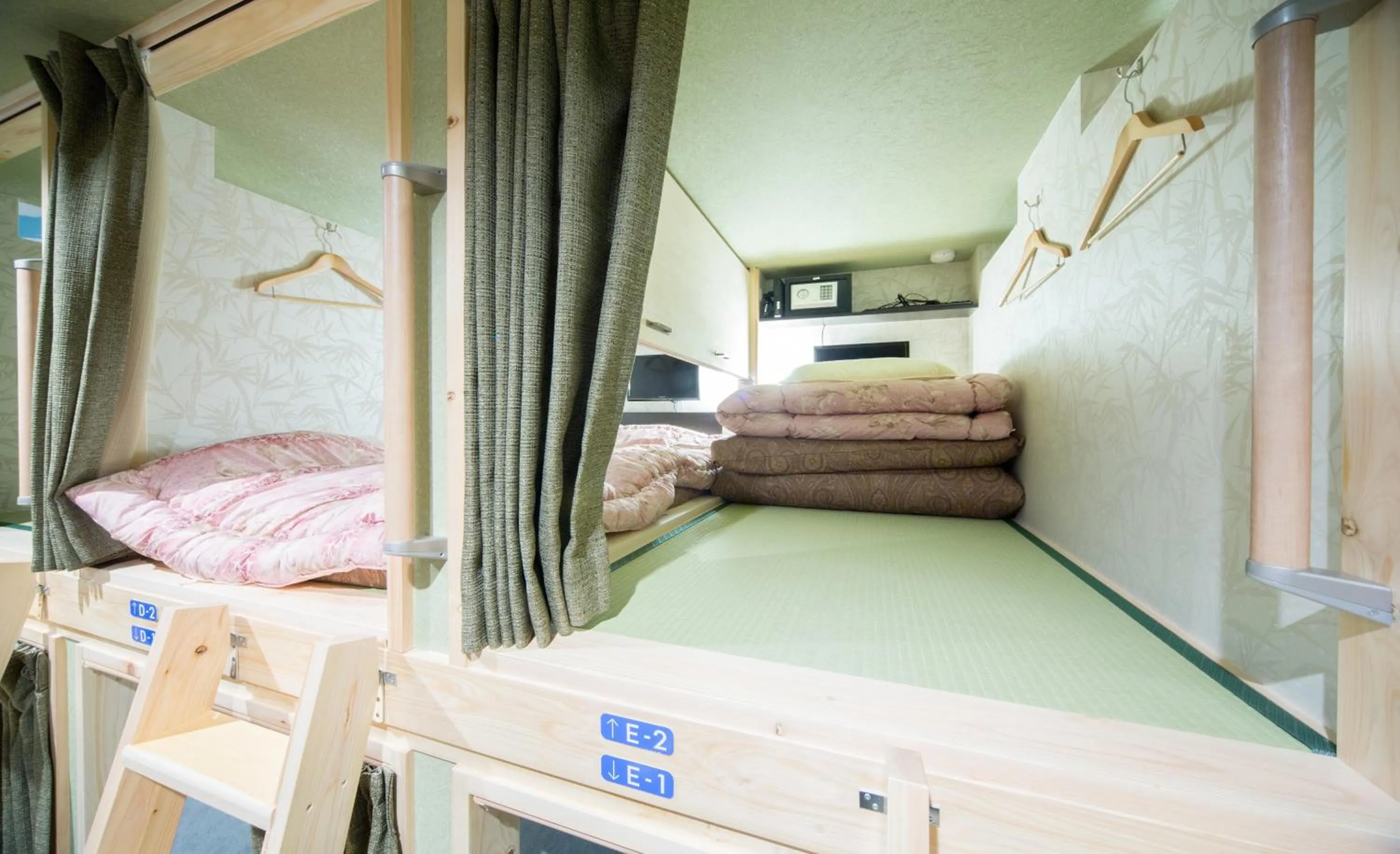 Decorative detail, Bed in HOSTEL WASABI Nagoya Ekimae