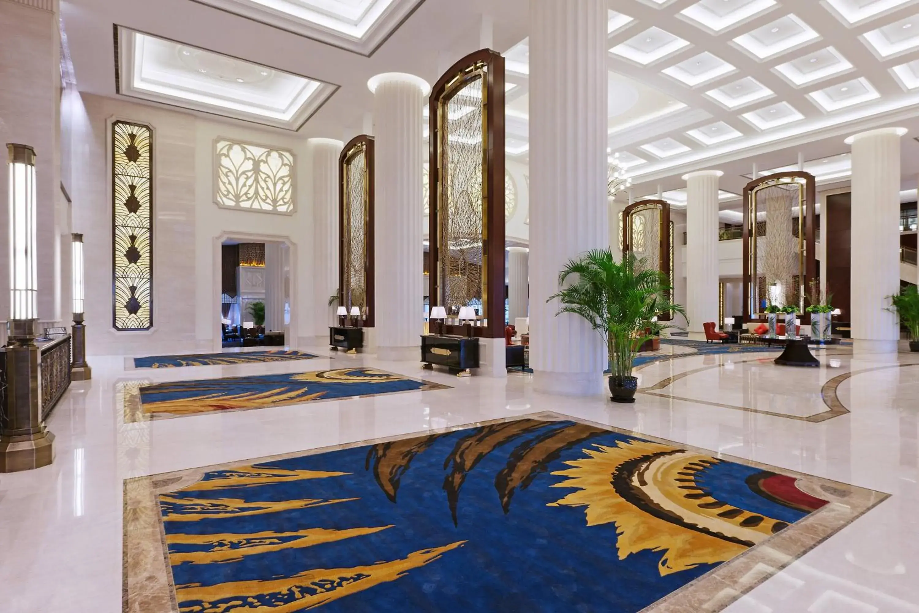 Lobby or reception, Swimming Pool in Sheraton Changzhou Wujin Hotel