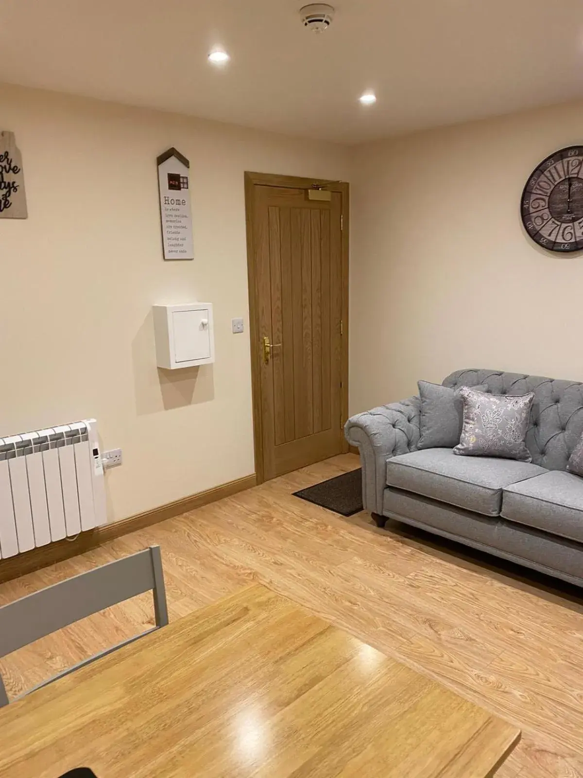 Other, Seating Area in Waverley Inn Apartments