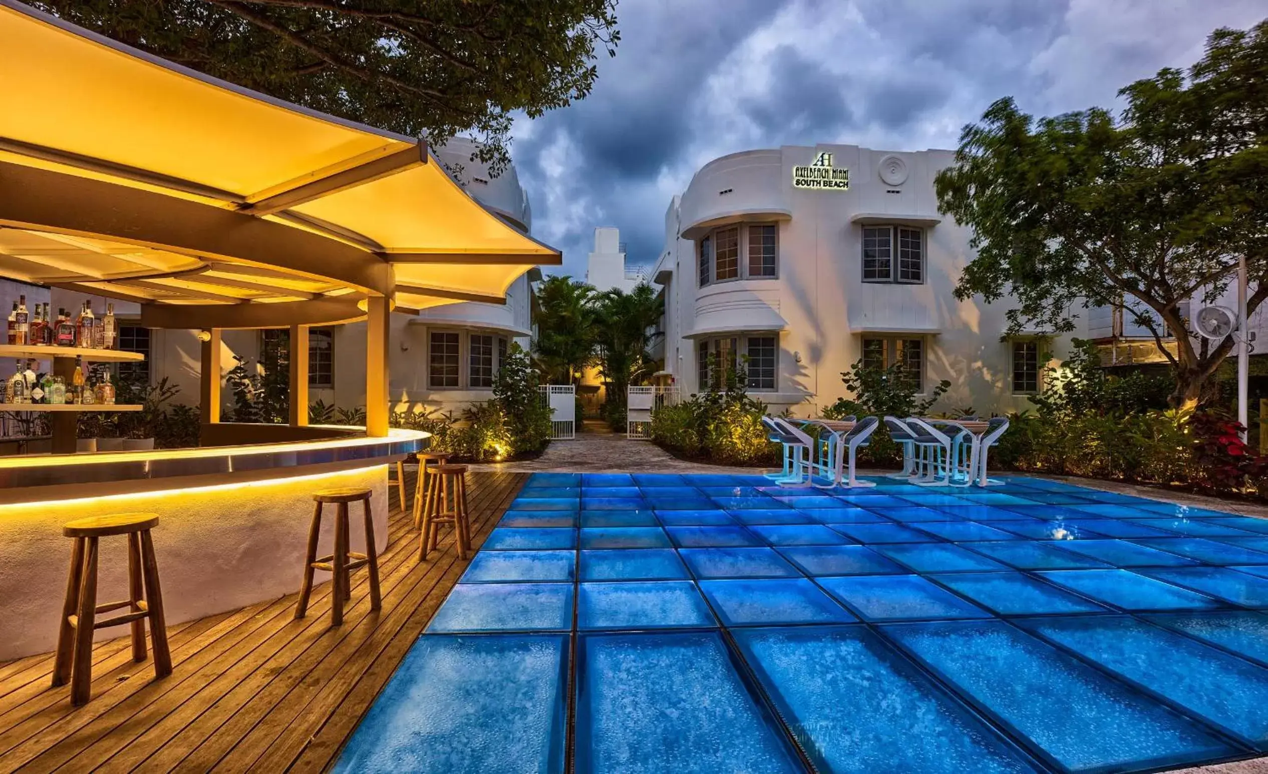 Lounge or bar in Axel Beach Miami-South Beach - Adults Only Lounge or bar in Axel Beach Miami-South Beach - Adults Only