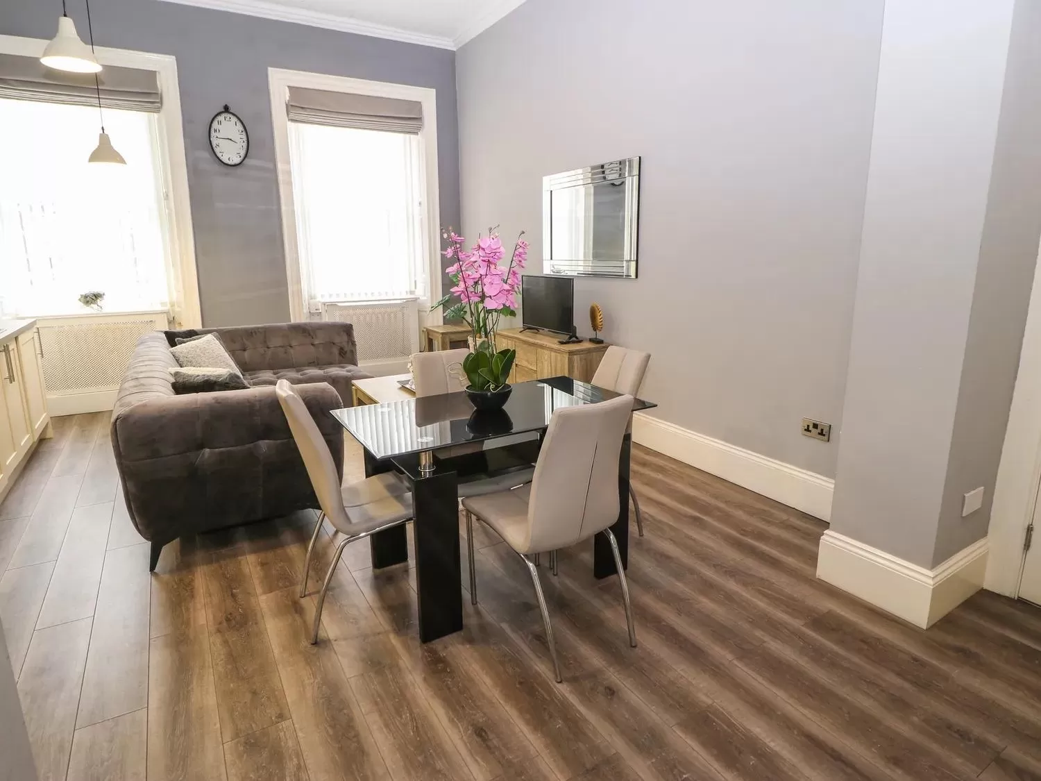 Dining Area in St John's North Hotel Apartments