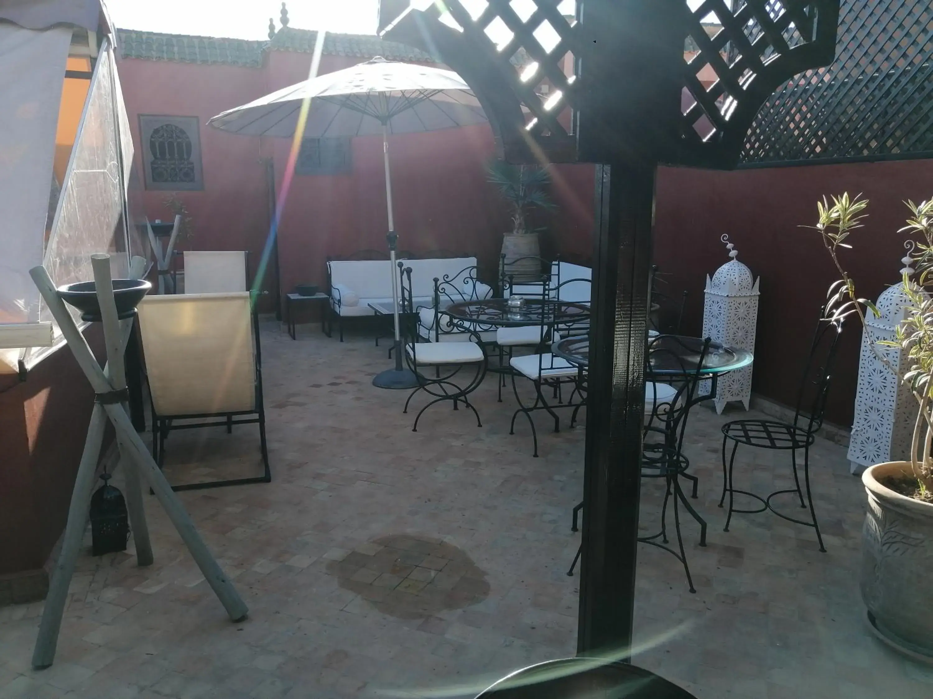 Property building, Restaurant/Places to Eat in Riad Alaka