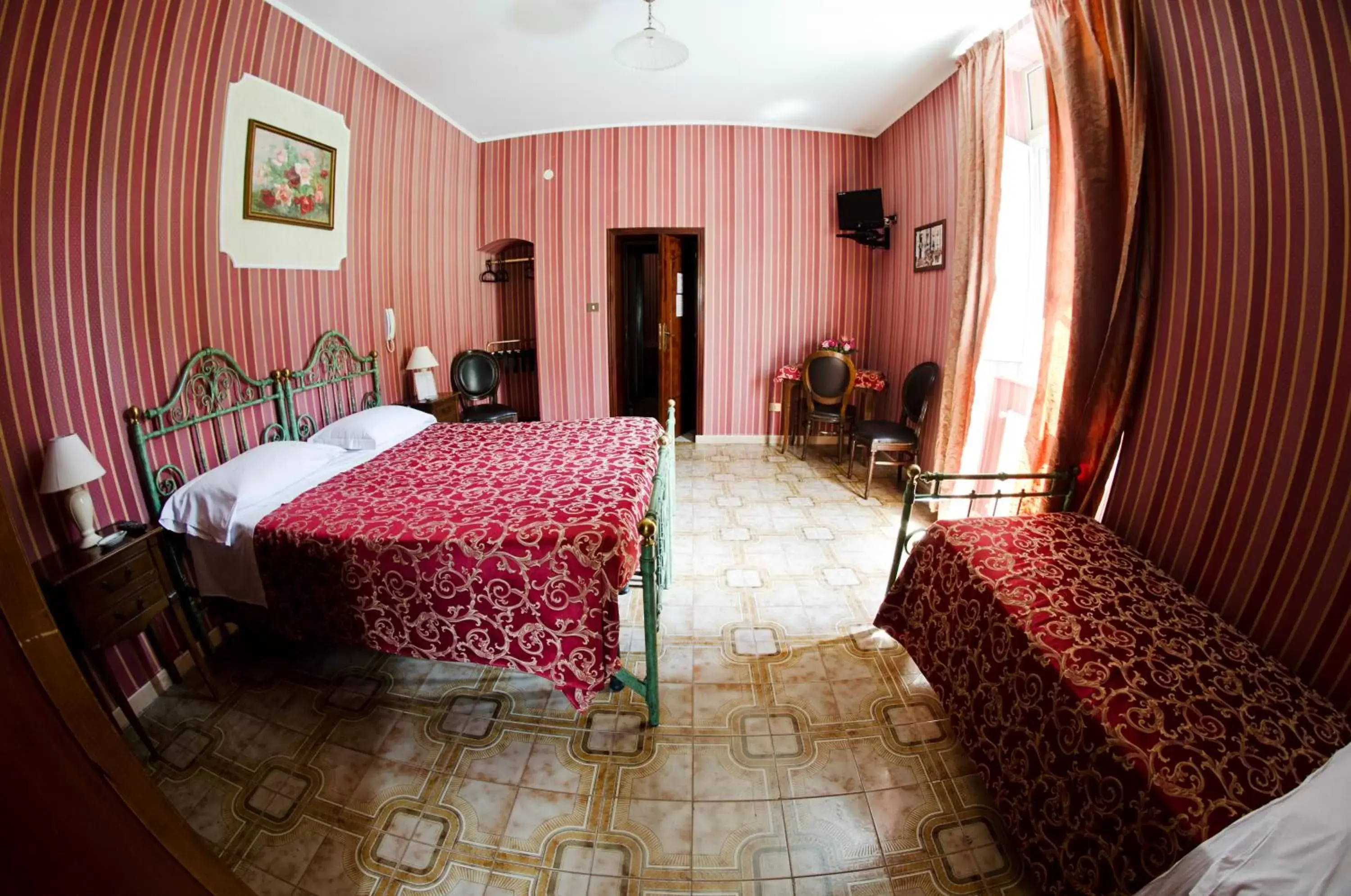 Photo of the whole room in Hotel Villa Maria