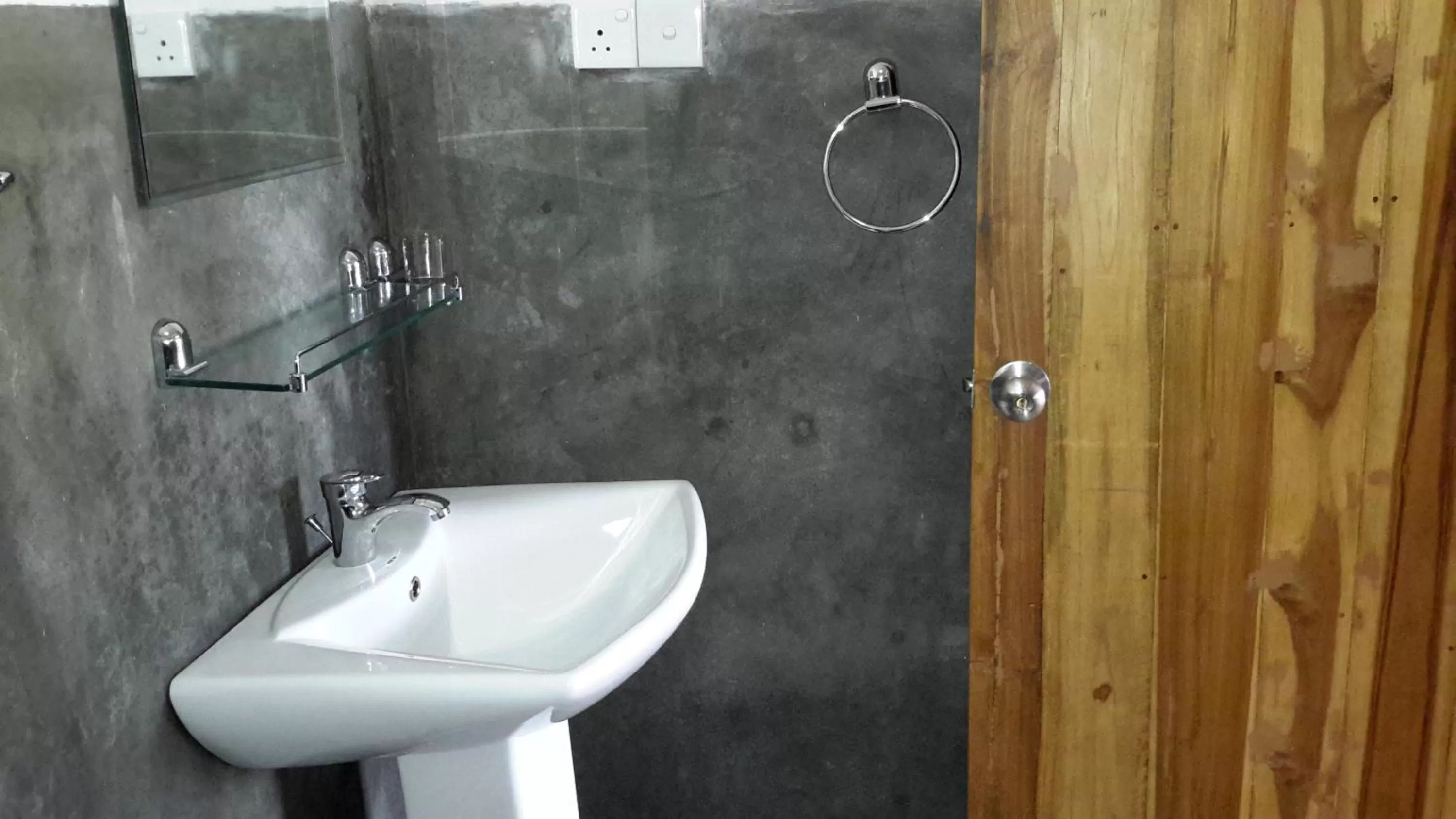 Bathroom in Raveena Guest House