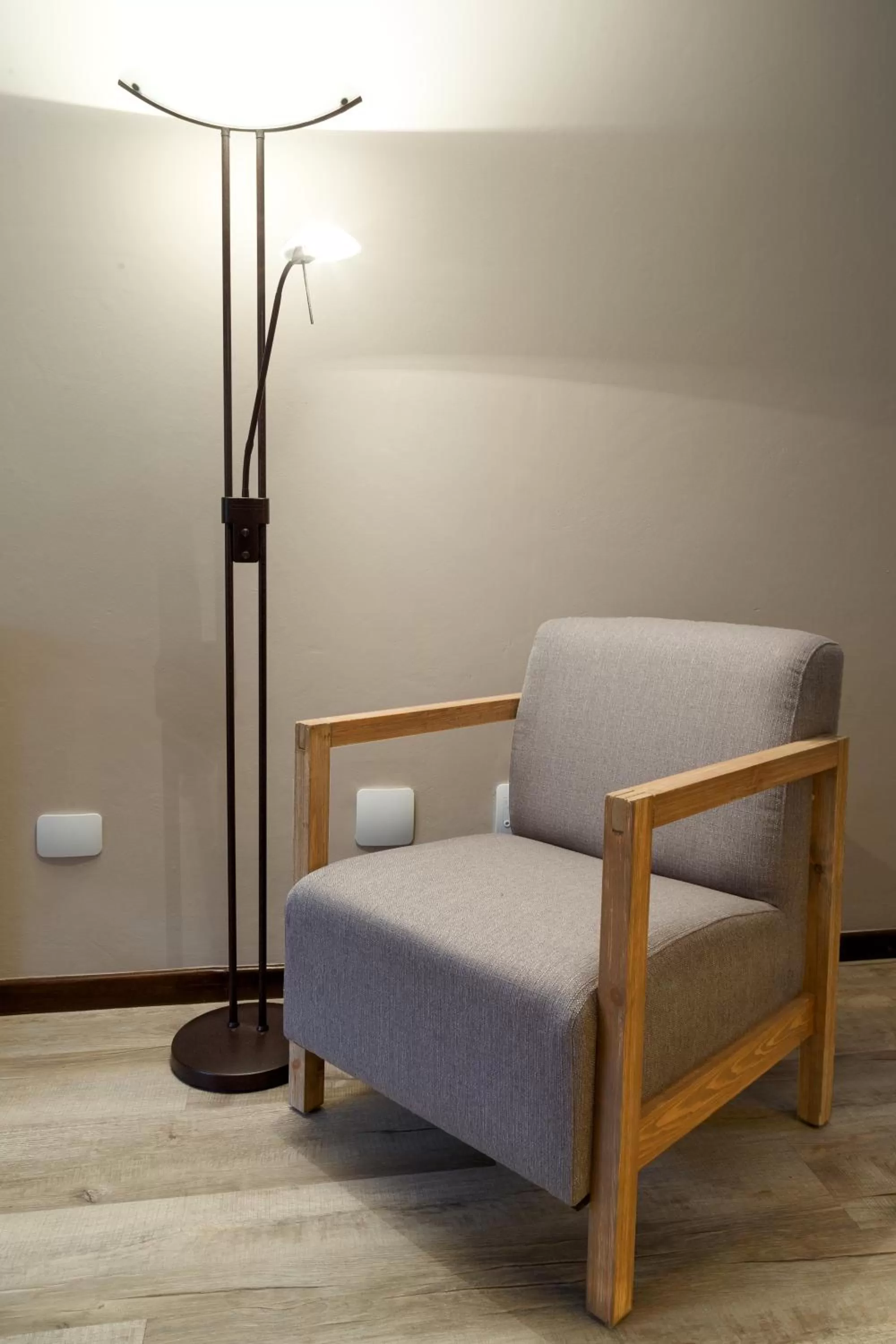 Seating area in Loerie Guest Lodge