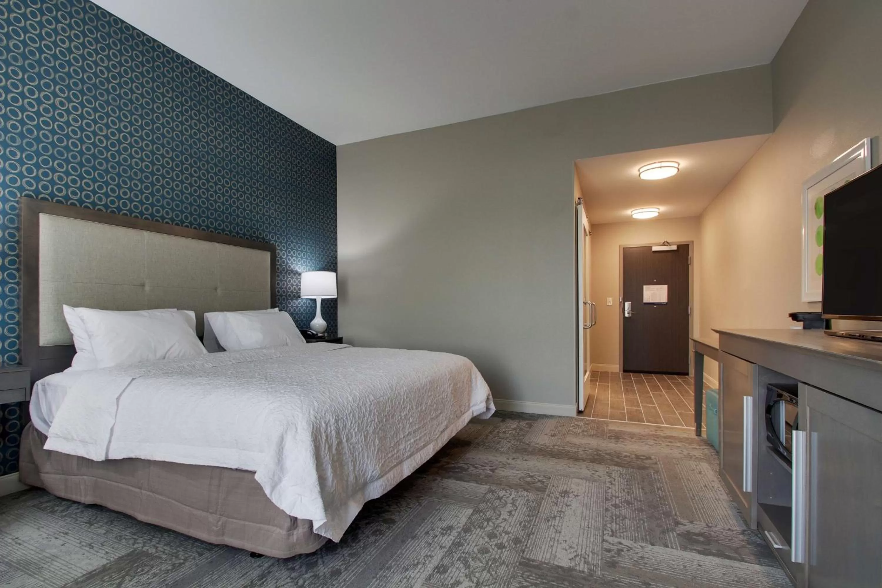 Bedroom, Bed in Hampton Inn & Suites By Hilton Knightdale Raleigh
