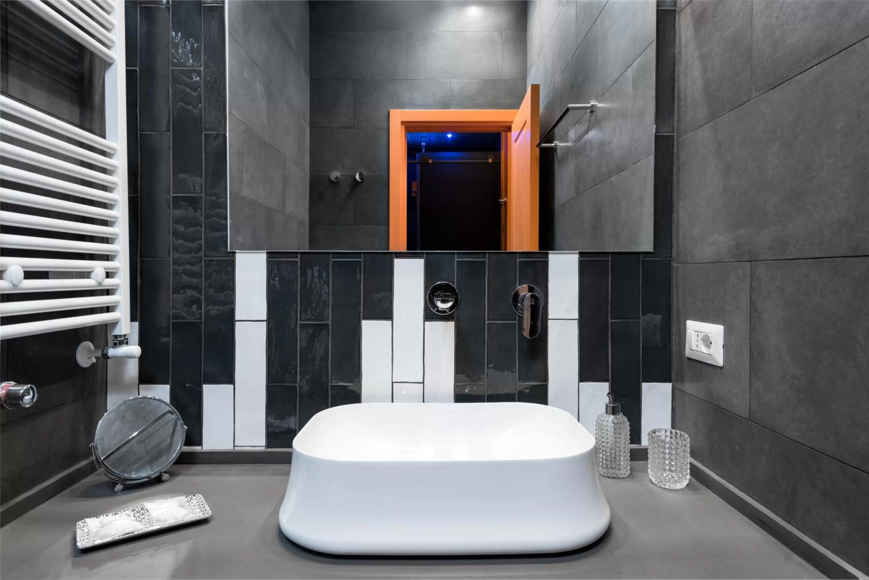 Circle in the Square