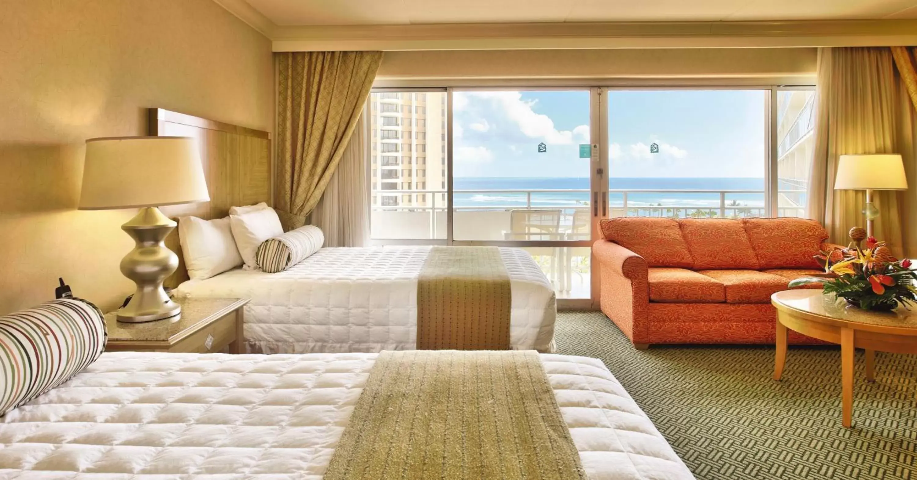 Studio City View with Two Full Beds in Waikiki Marina Resort at the Ilikai
