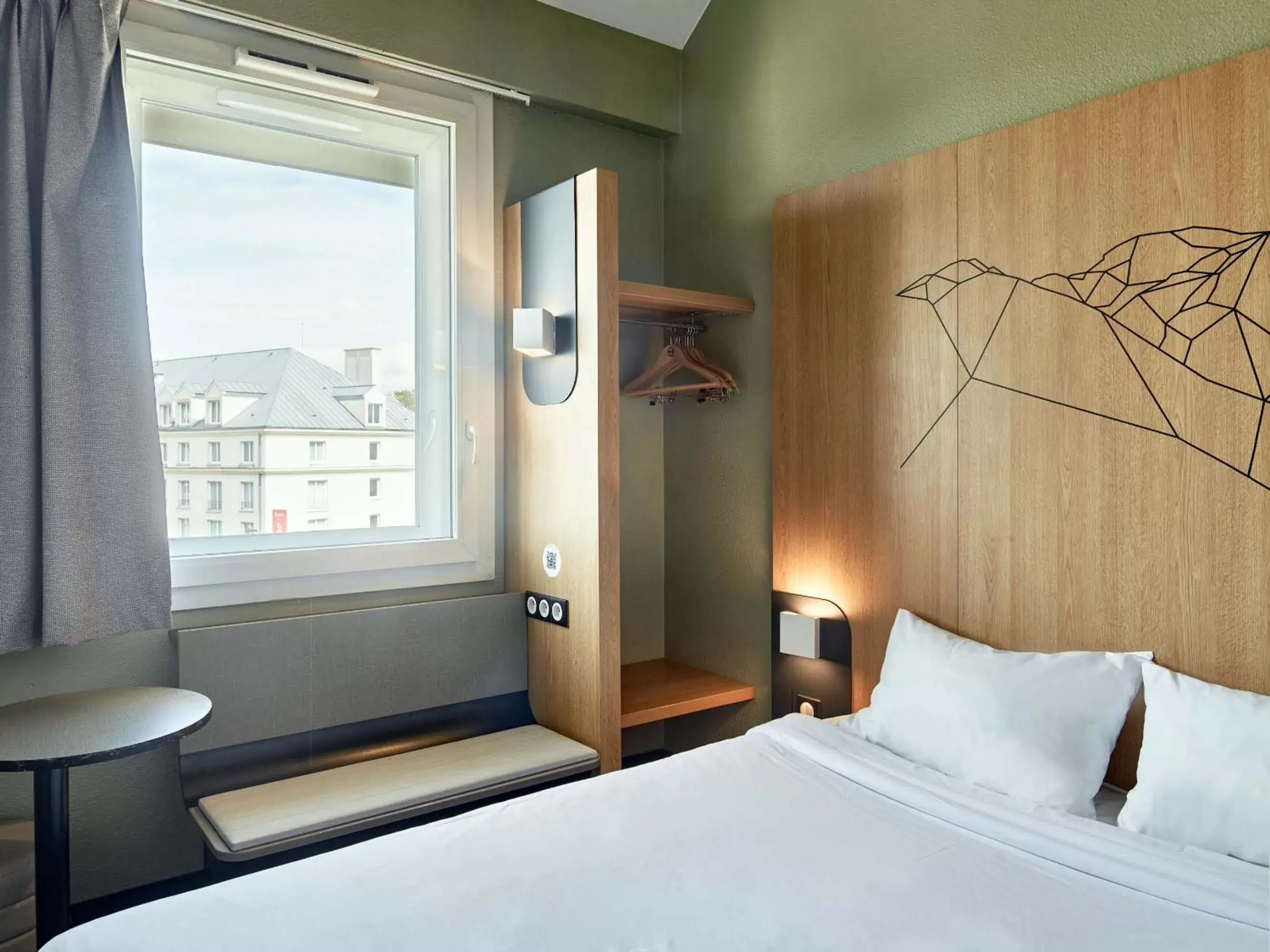 Bedroom, Bed in B&B HOTEL Paris Roissy CDG Aéroport