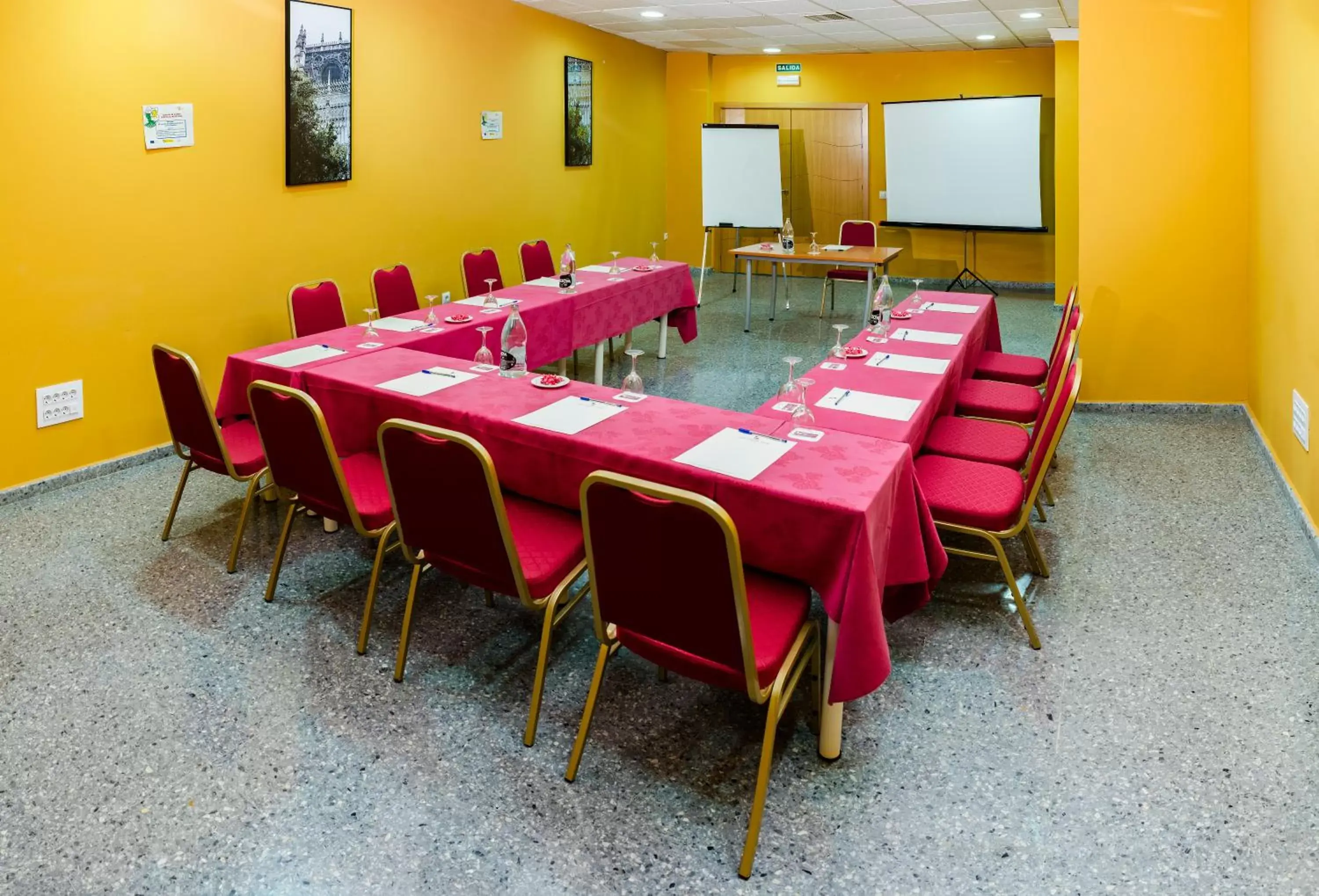 Meeting/conference room in Bellavista Sevilla