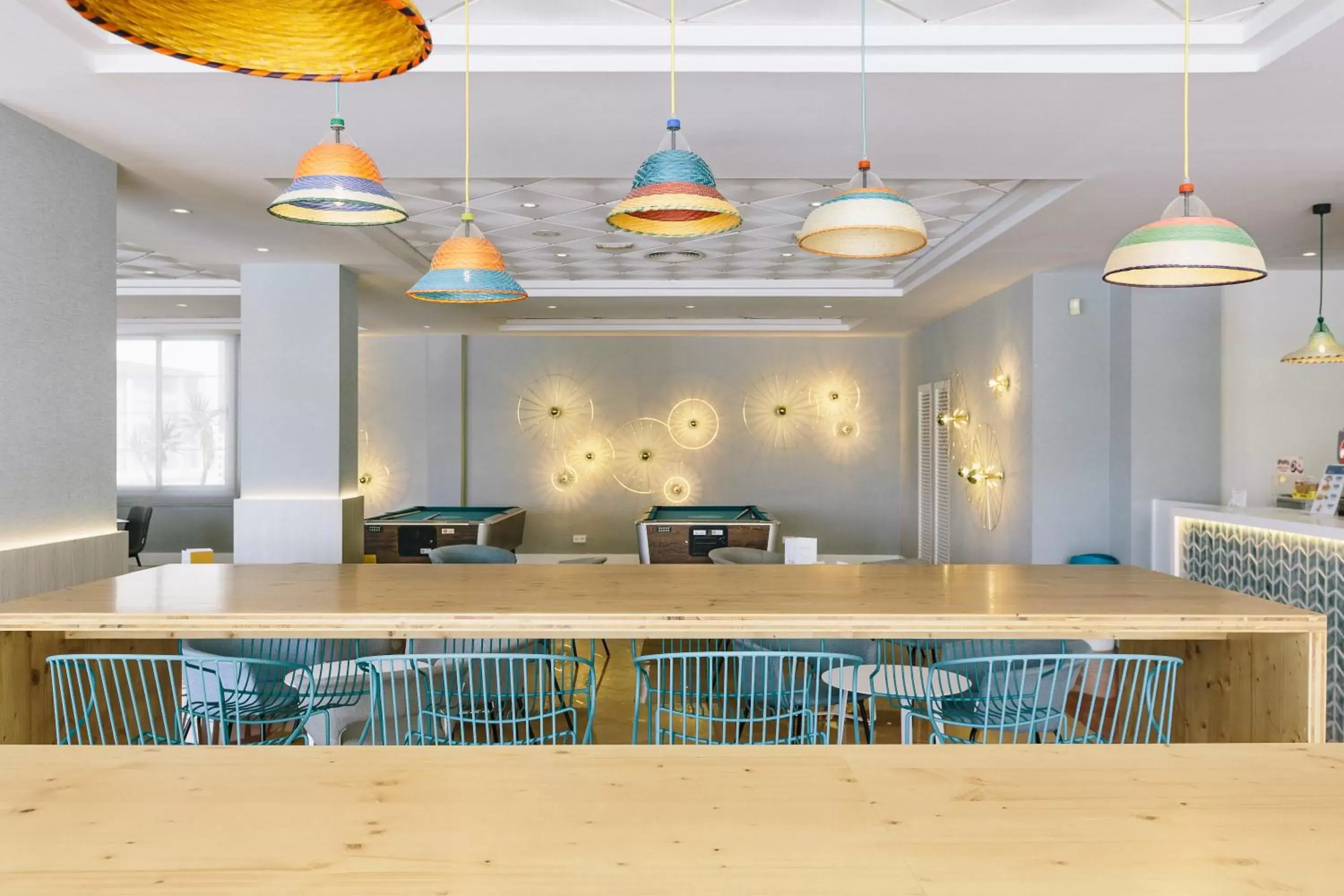 Lounge or bar in ILUNION Palmanova Mallorca Lounge or bar in ILUNION Palmanova Mallorca