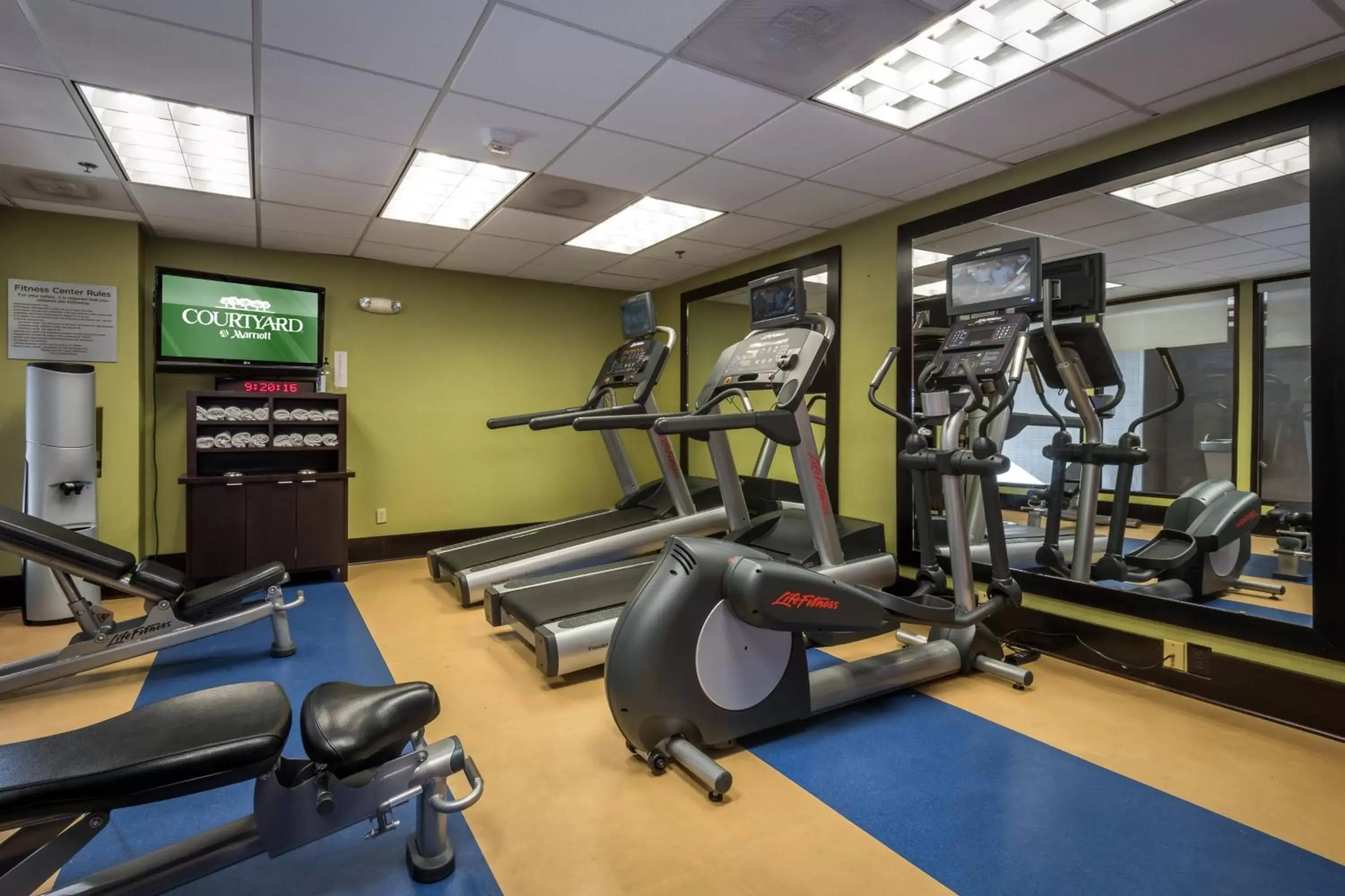 Fitness centre/facilities, Fitness Center/Facilities in Courtyard Tupelo
