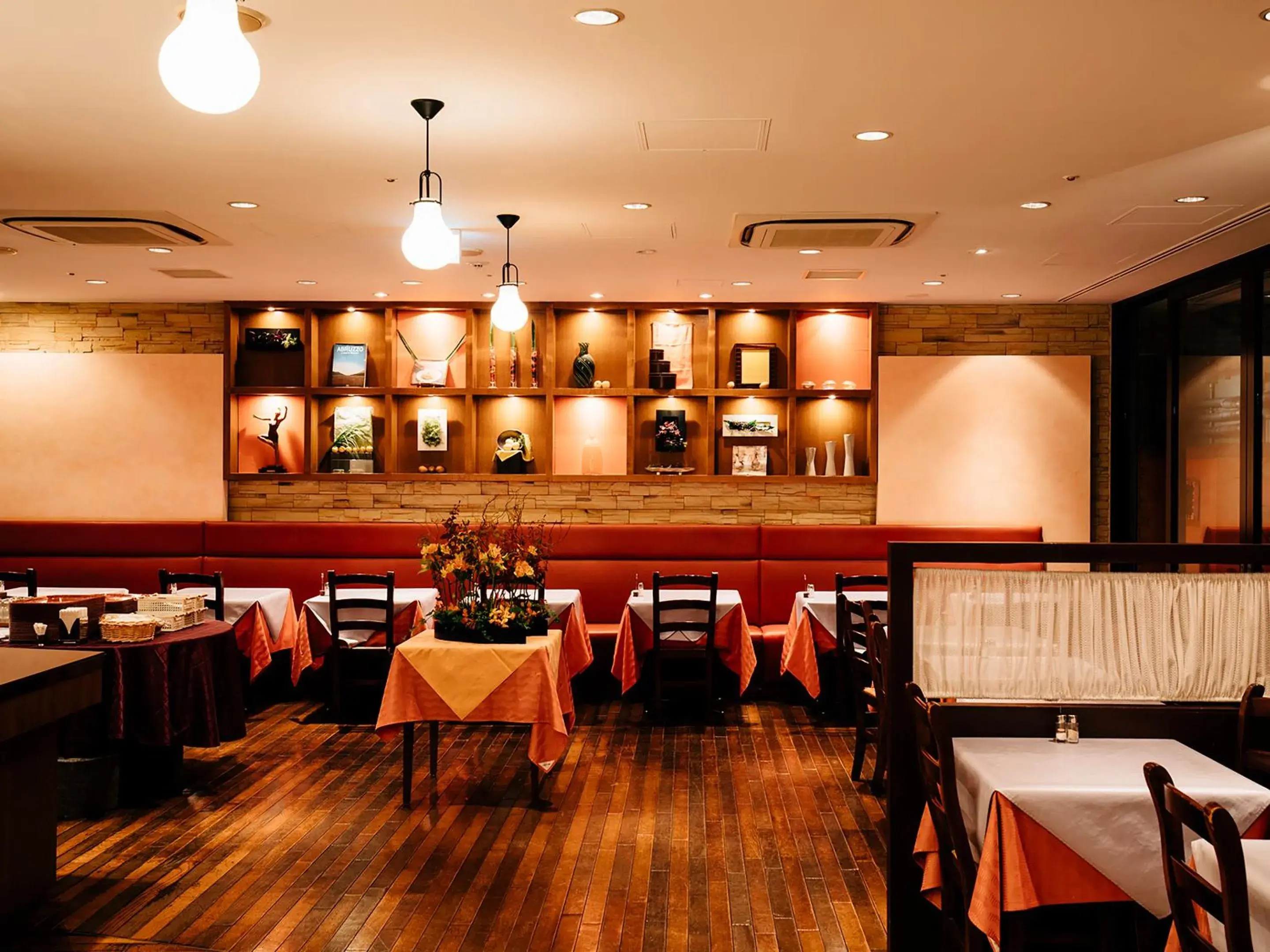 Restaurant/places to eat in Shinagawa Tobu Hotel Restaurant/places to eat in Shinagawa Tobu Hotel