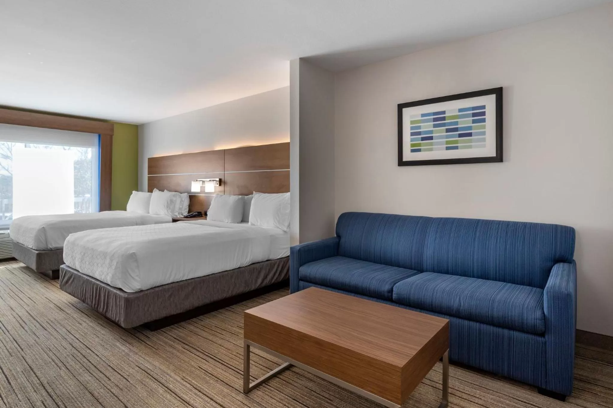 Photo of the whole room, Bed in Holiday Inn Express Hotel and Suites Natchitoches by IHG