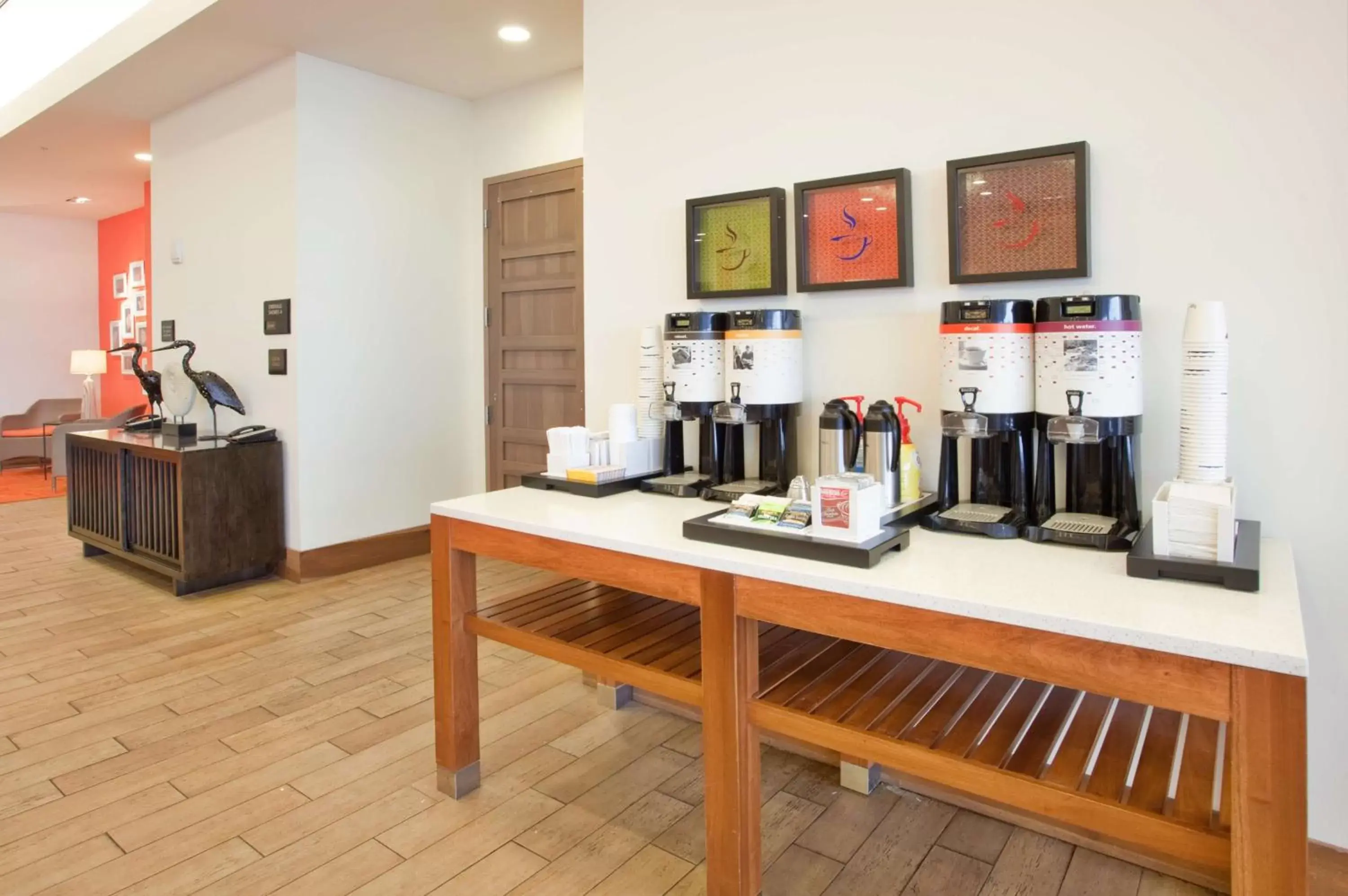 Dining area in Hampton Inn & Suites - Orange Beach