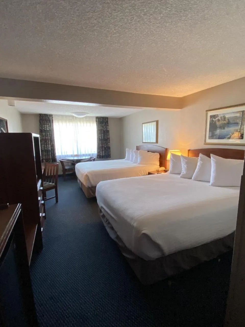 Bedroom, Bed in Shilo Inn & Suites Helena-Airport