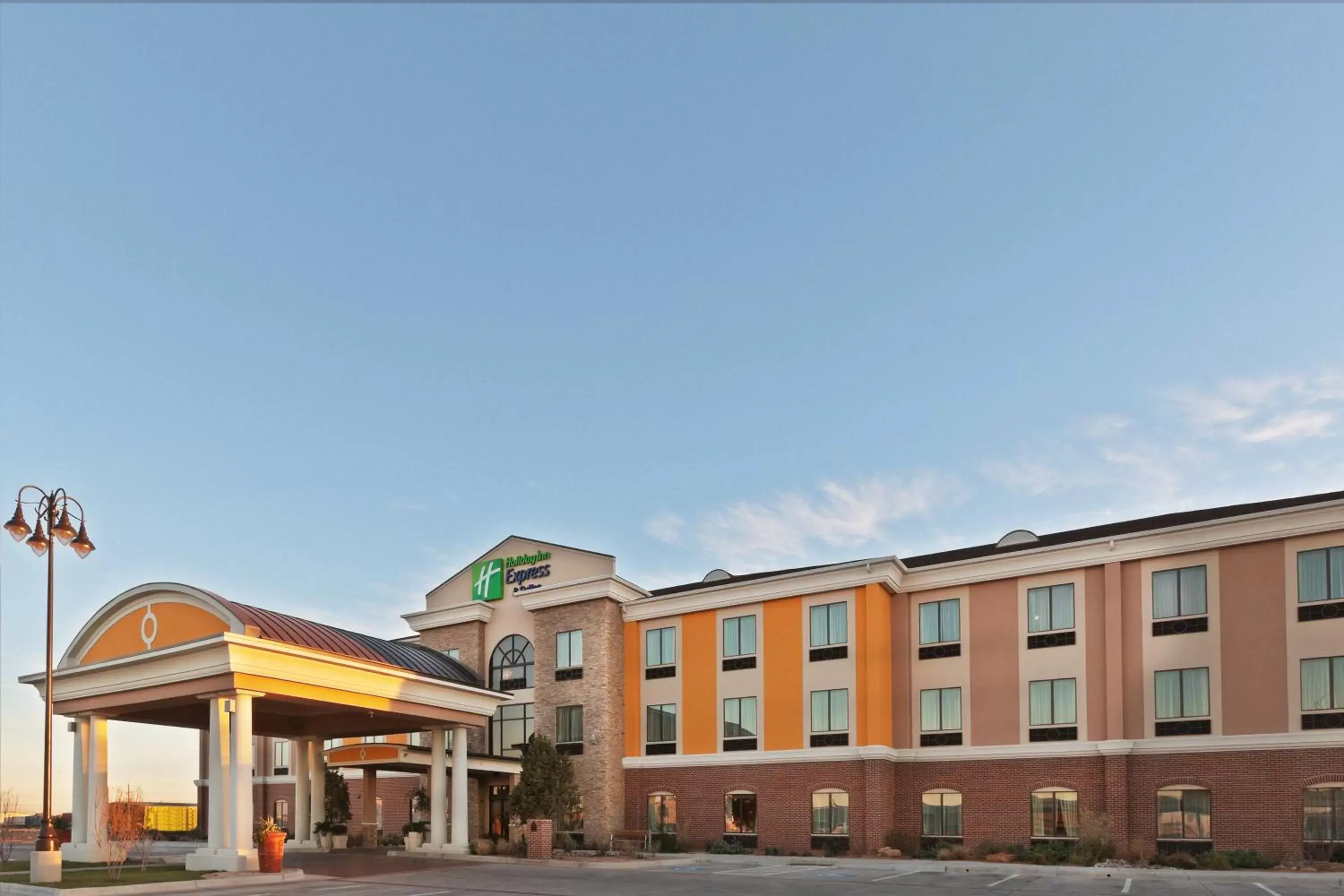 Property Building in Holiday Inn Express & Suites Lubbock Southwest – Wolfforth, an IHG Hotel