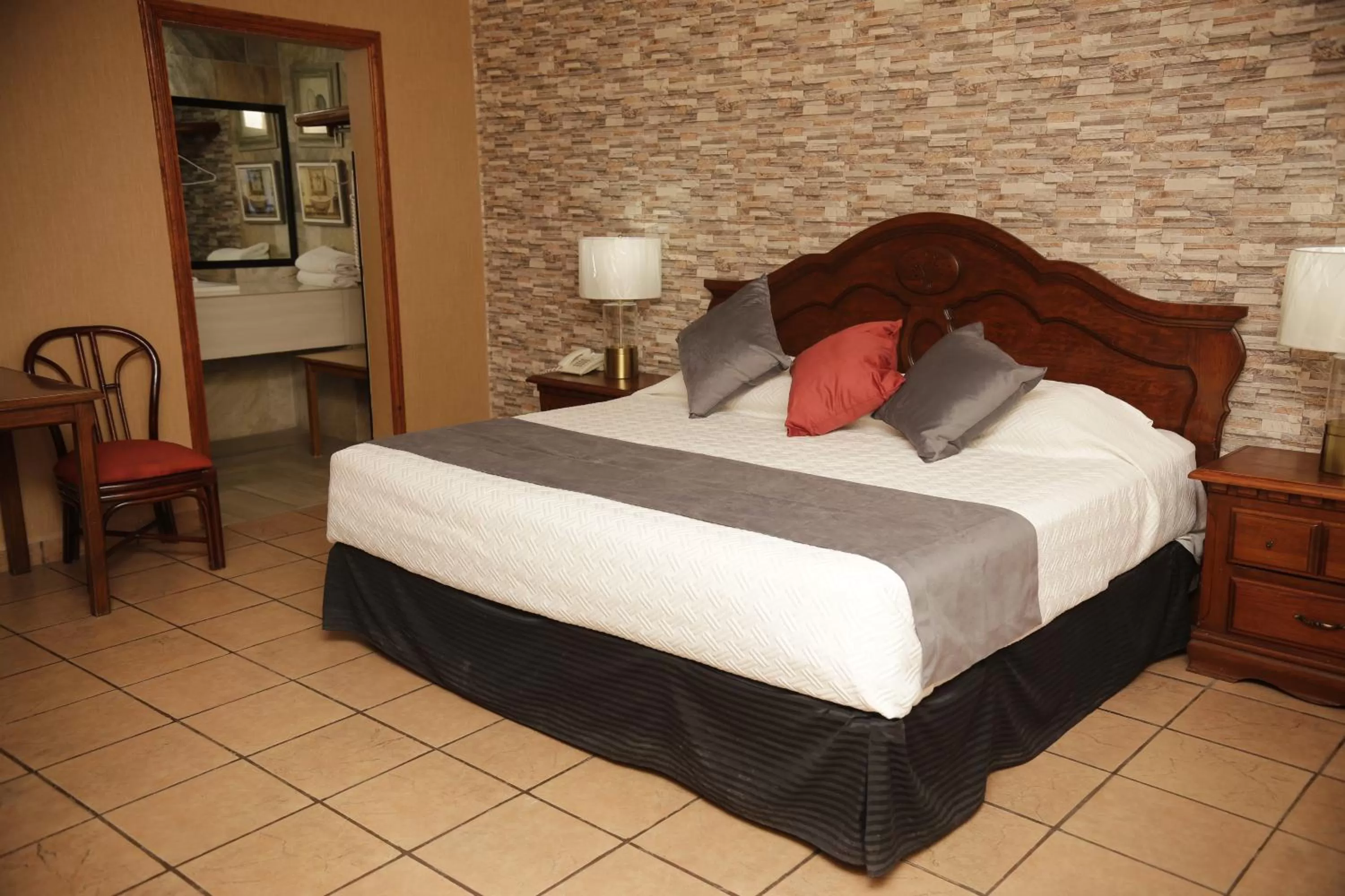 Bed in Hotel Posada Santa Fe Sabinas