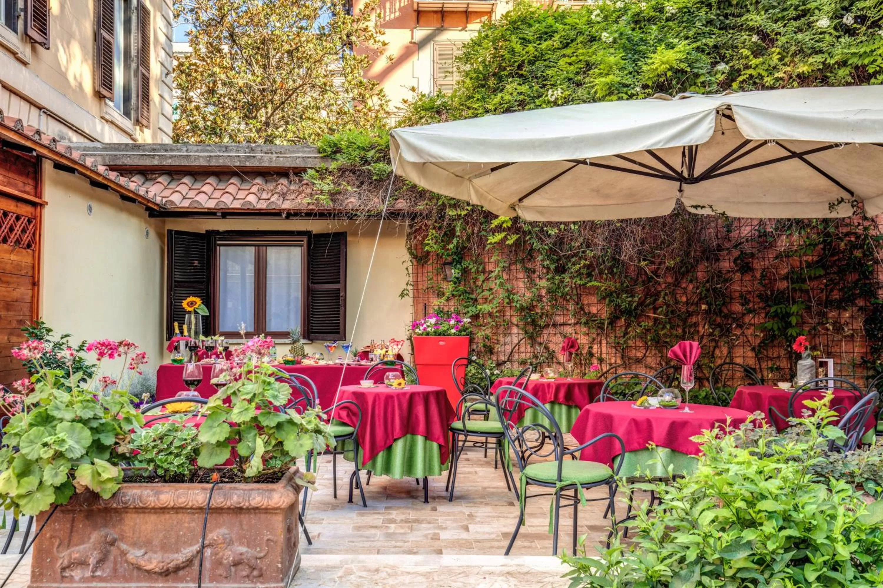 Balcony/Terrace in Rome Garden Hotel