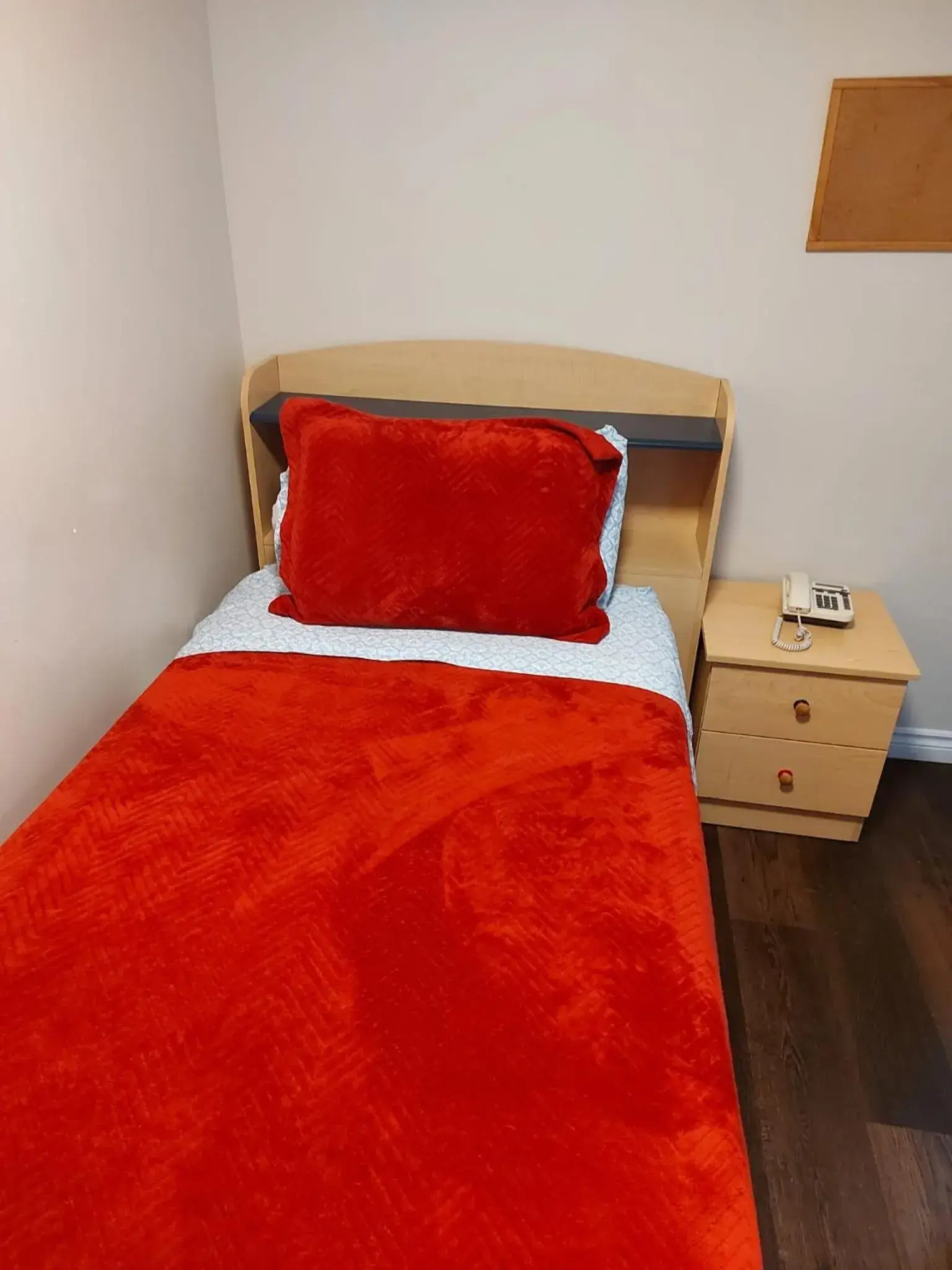 Bed in Auberge Motel LA RÉFÉRENCE