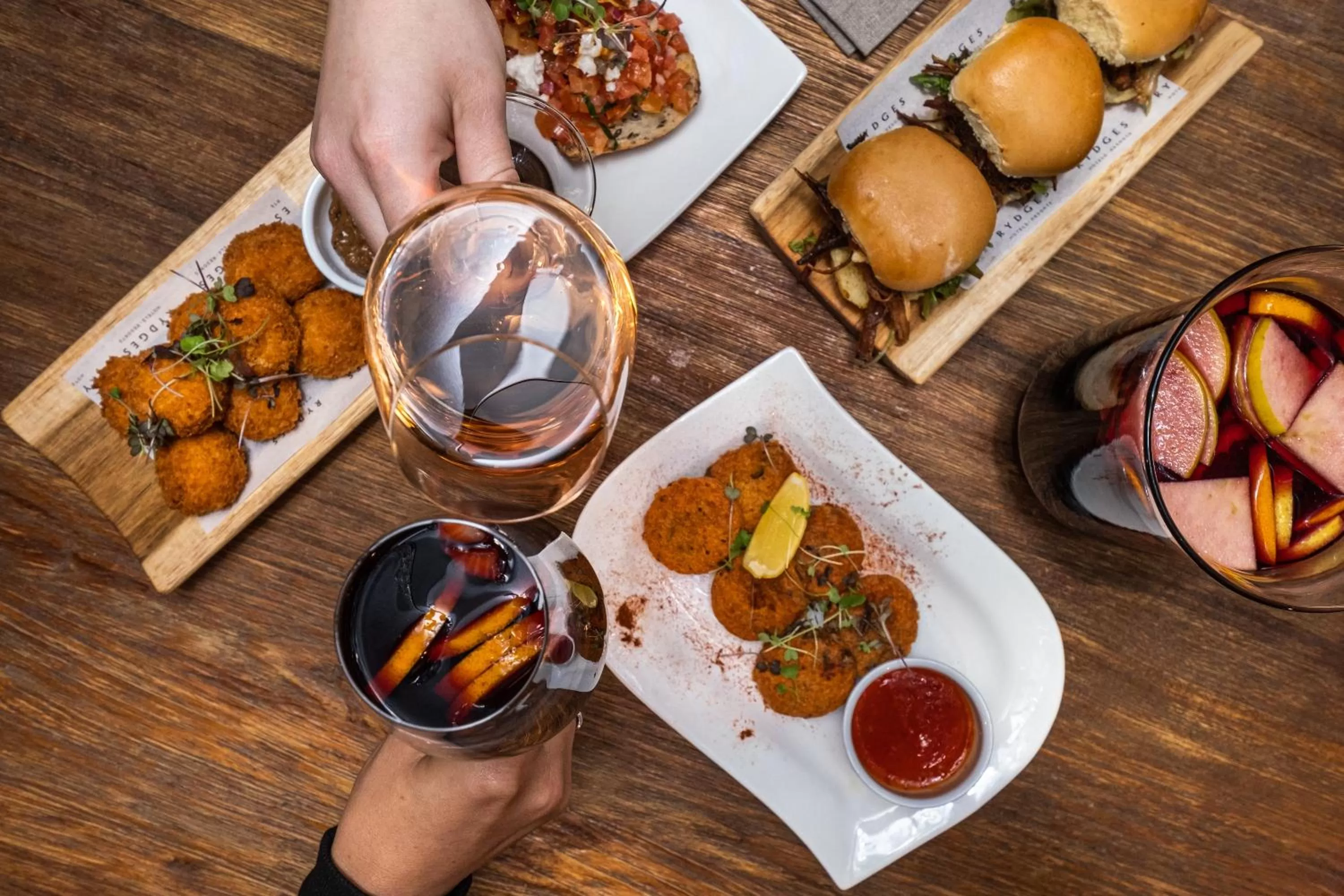 Food and drinks in Rydges Armidale