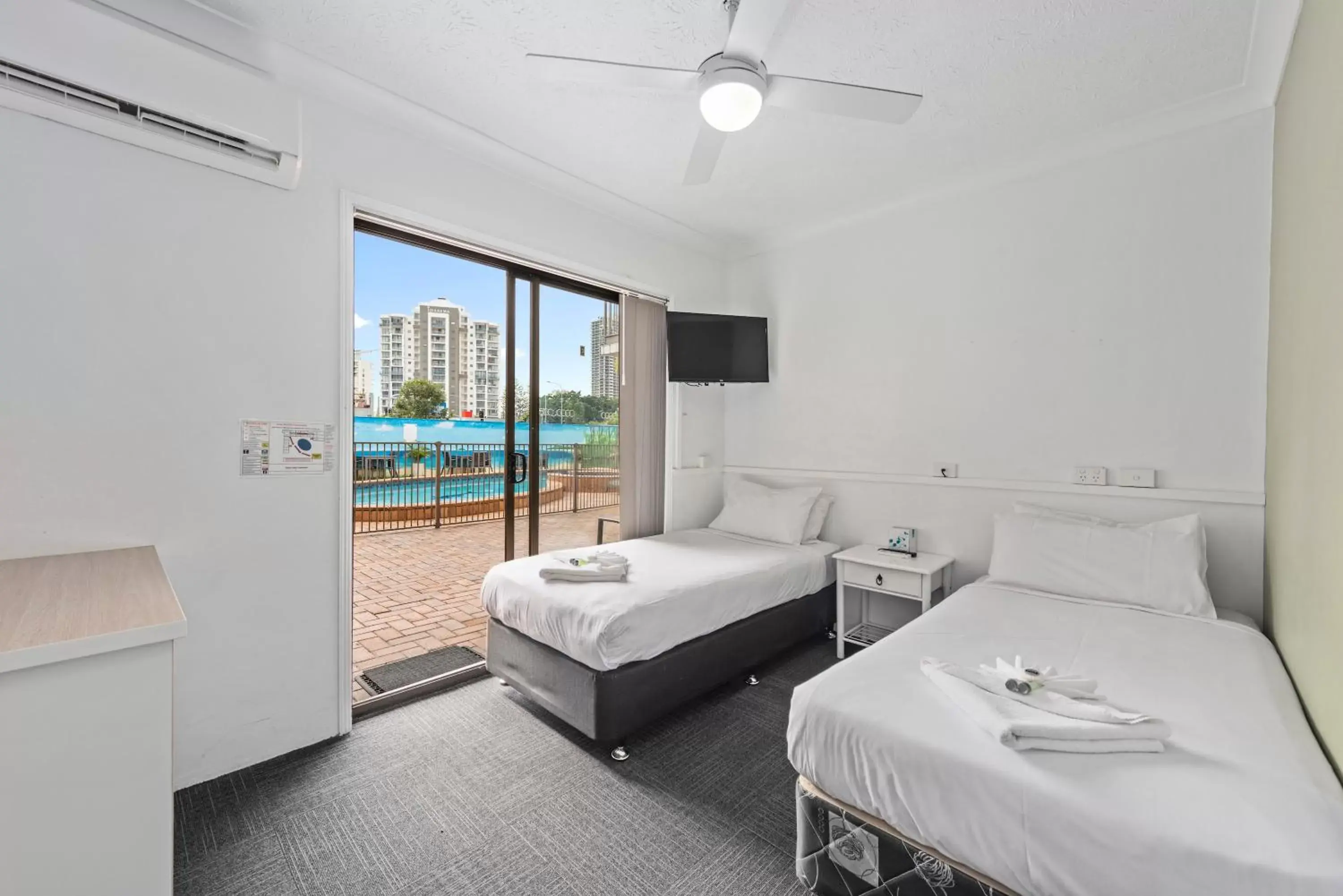 Bed in Gold Coast Inn