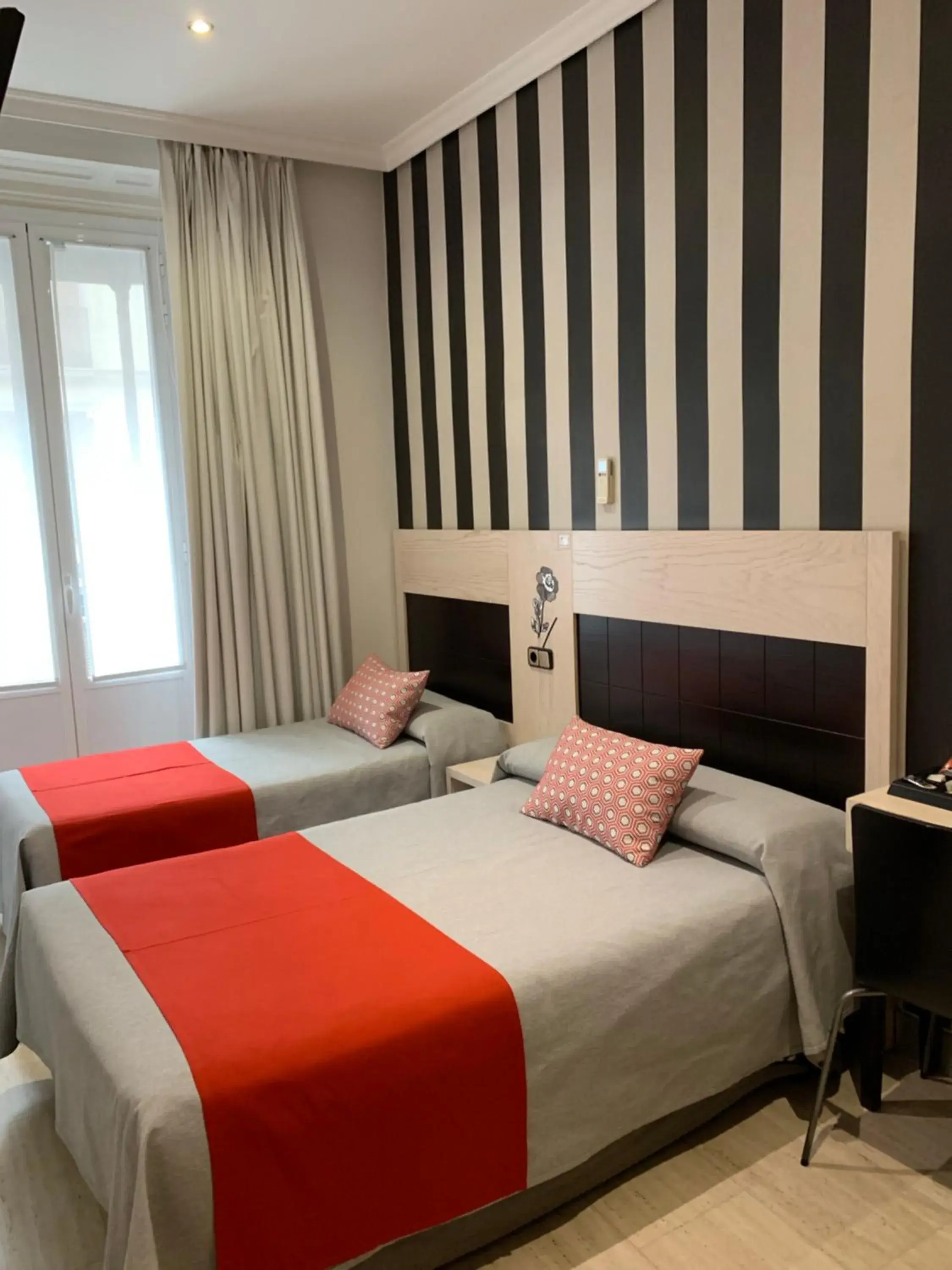 Photo of the whole room, Bed in Hostal Castilla I Atocha Photo of the whole room, Bed in Hostal Castilla I Atocha