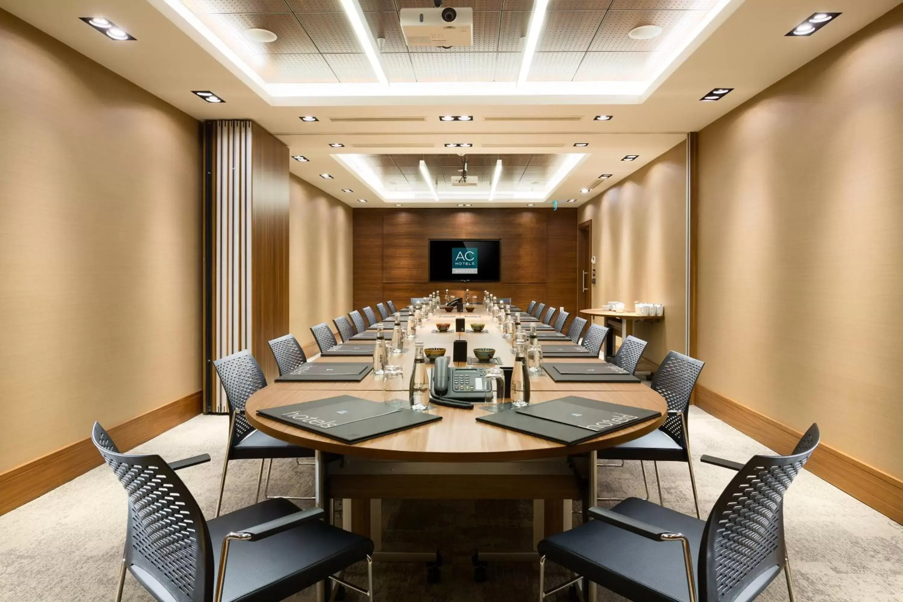 Meeting/conference room in AC Hotel Istanbul Macka