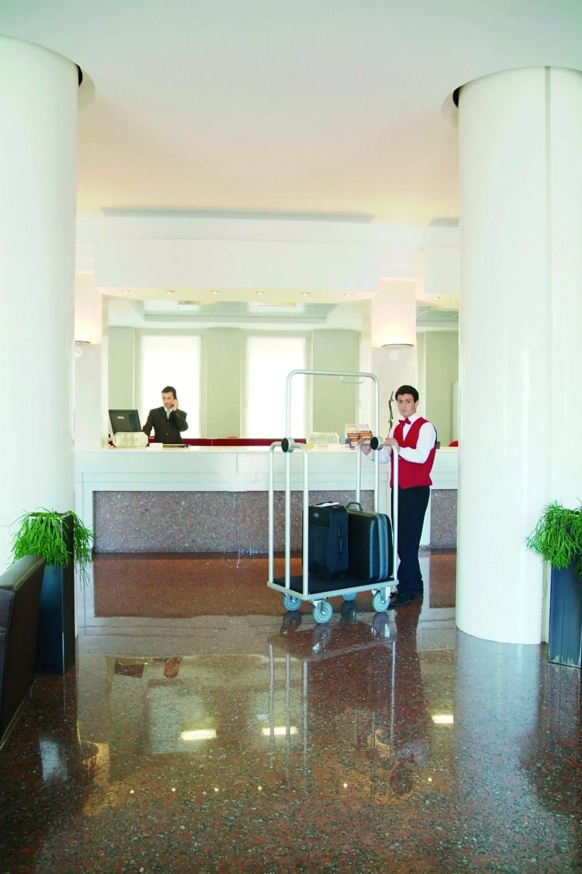 Lobby or reception in Hotel San Pietro