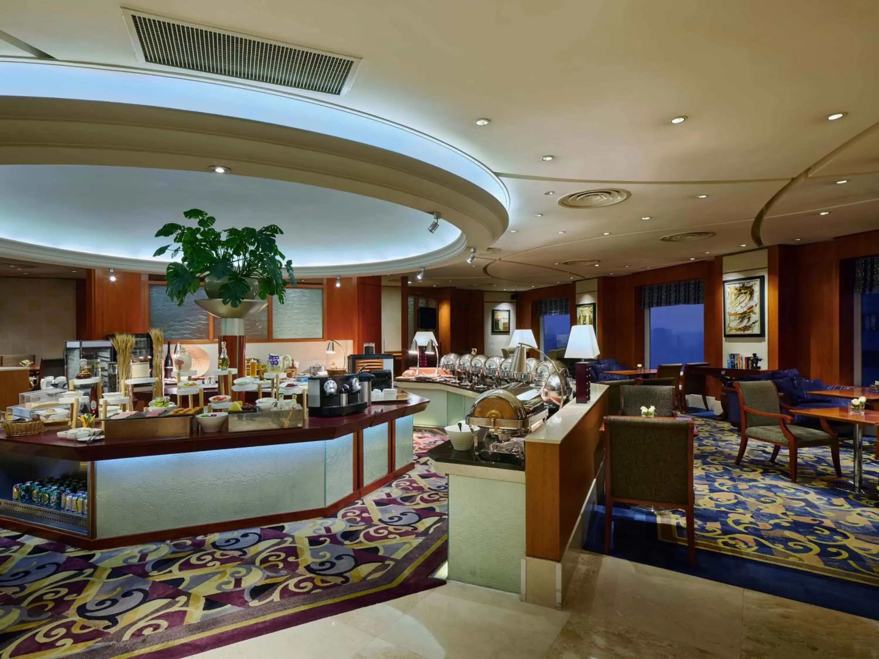 Restaurant/Places to Eat in Hongqiao Jin Jiang Hotel (Formerly Sheraton Shanghai Hongqiao Hotel)