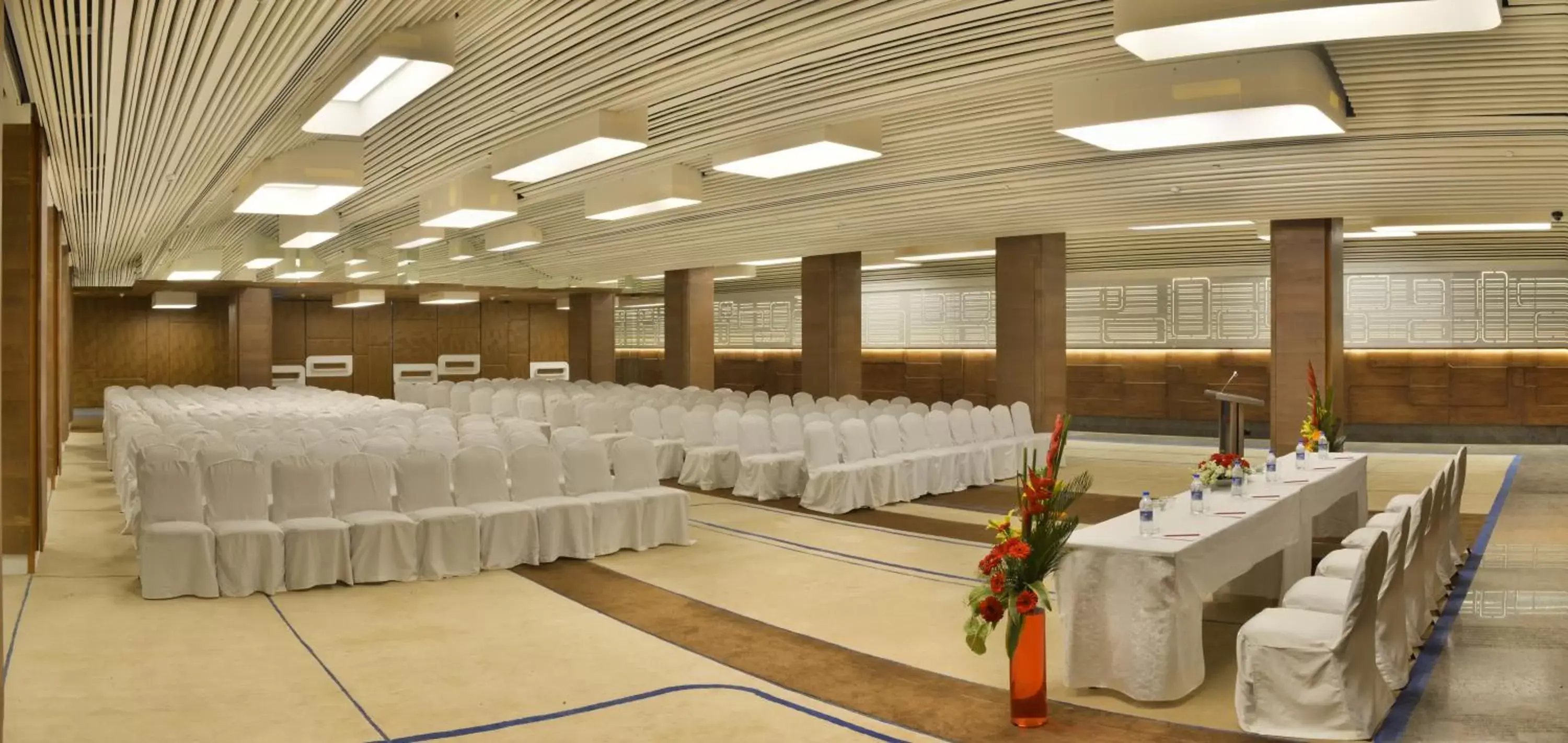 Banquet/Function facilities, Banquet Facilities in Vivanta Vadodara