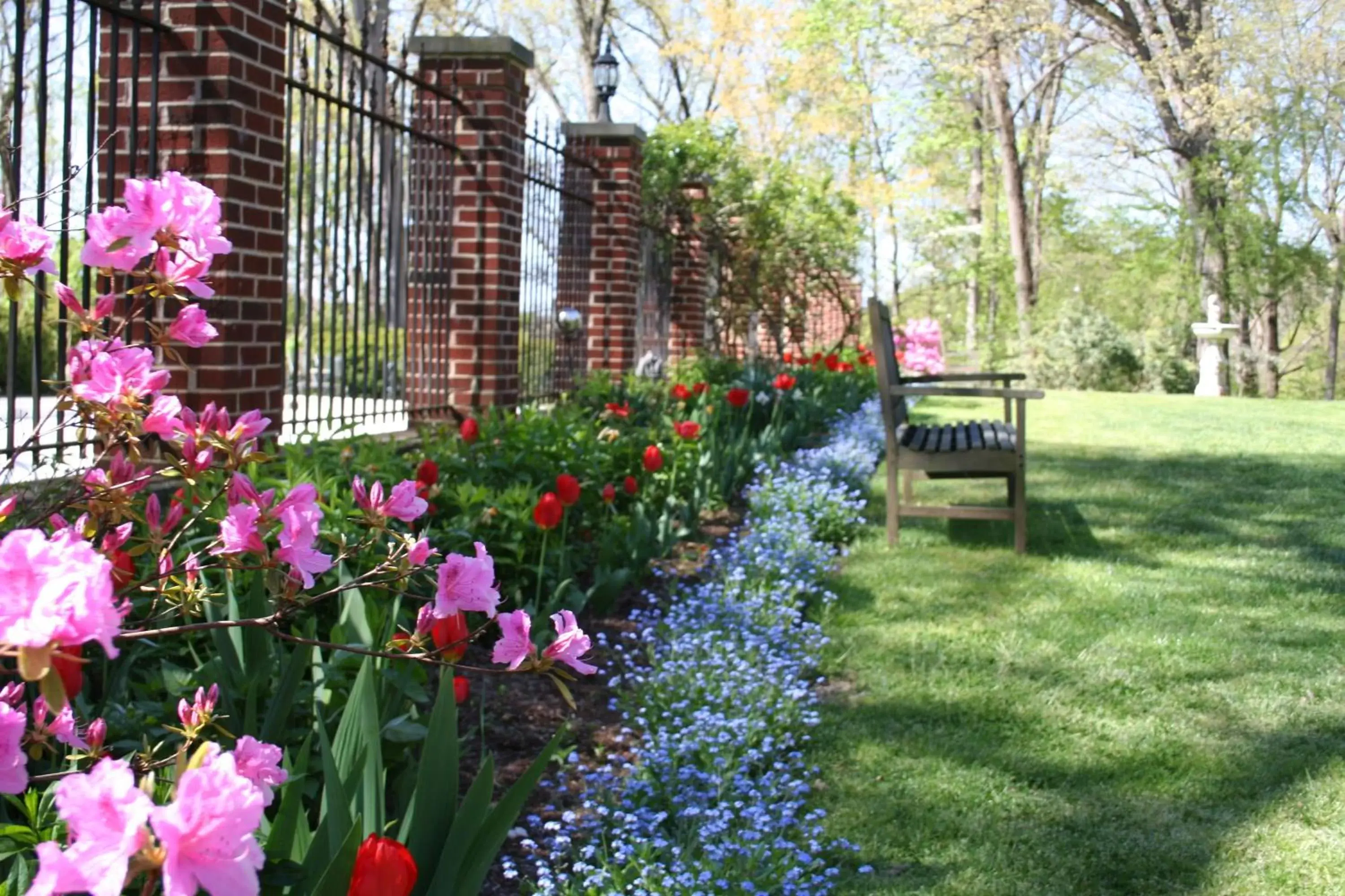 Spring, Garden in Gramercy Mansion