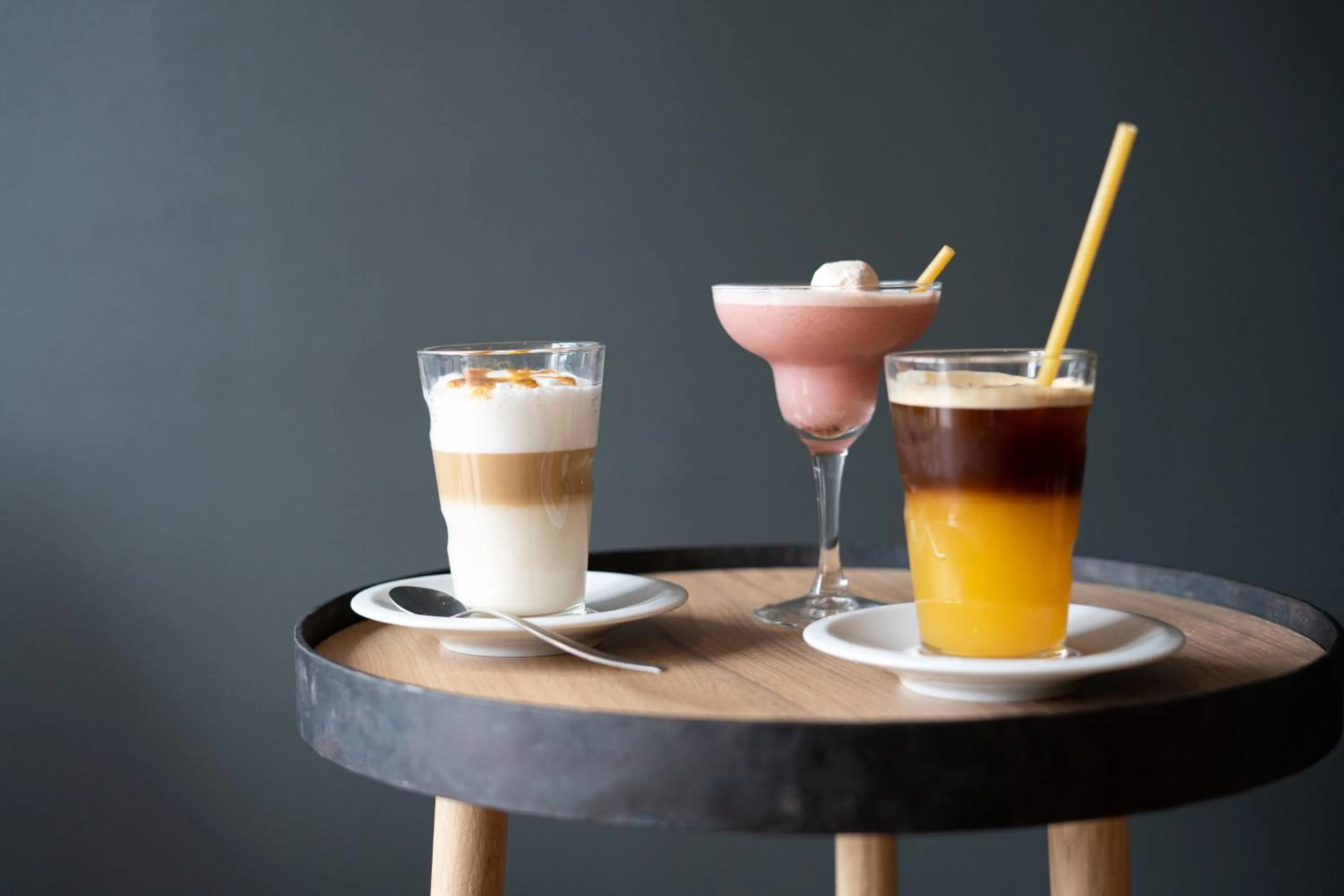 Lounge or bar in Holiday Inn Lyon Vaise by IHG