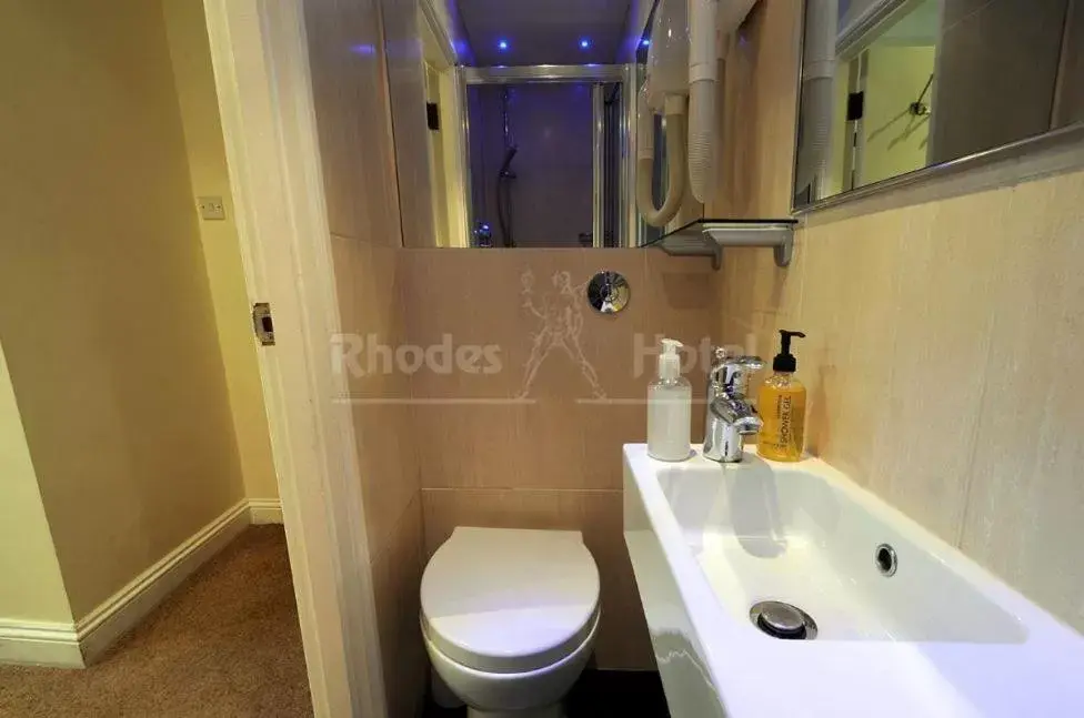 Bathroom in Rhodes Hotel