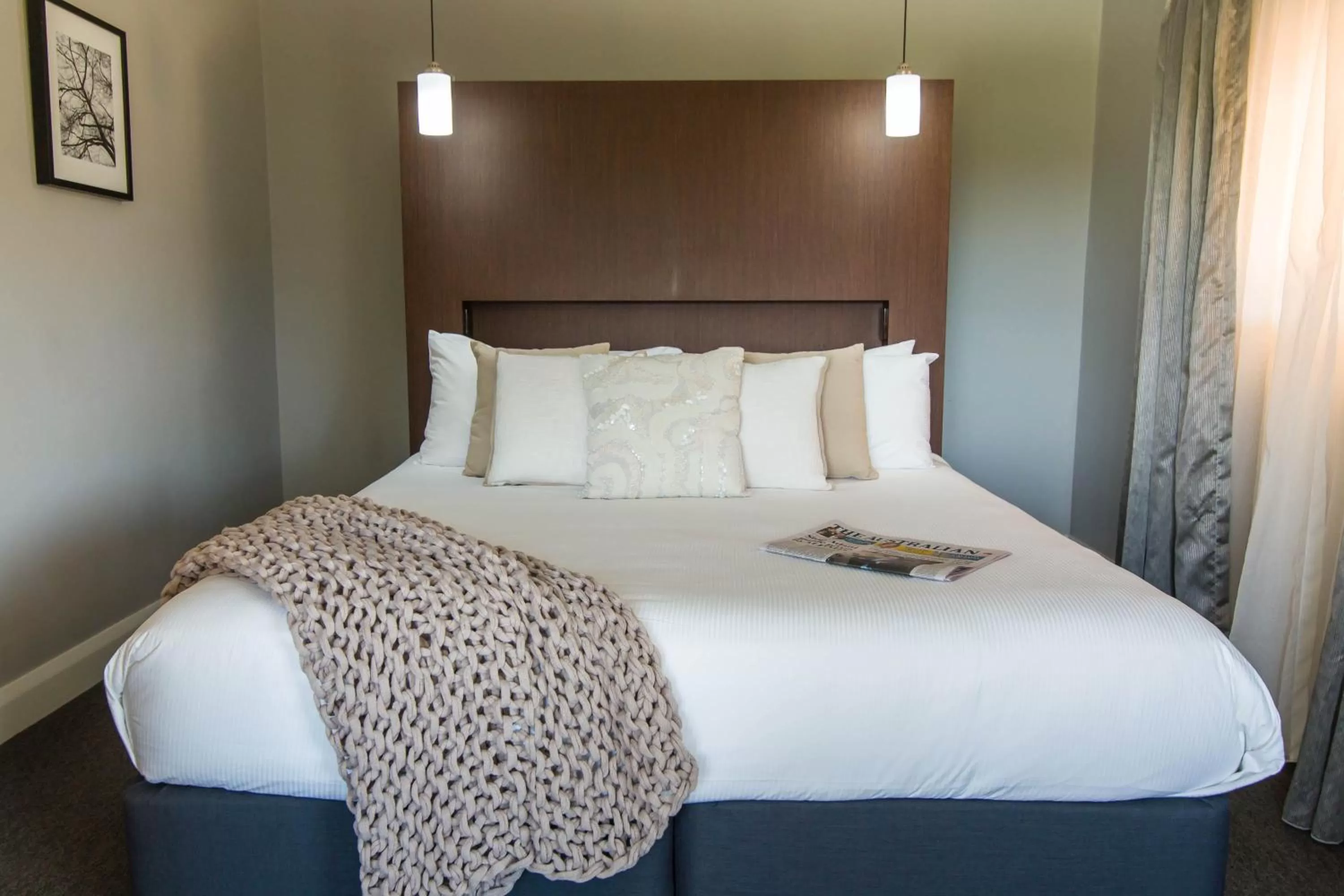 Bed in Peppers Craigieburn Resort