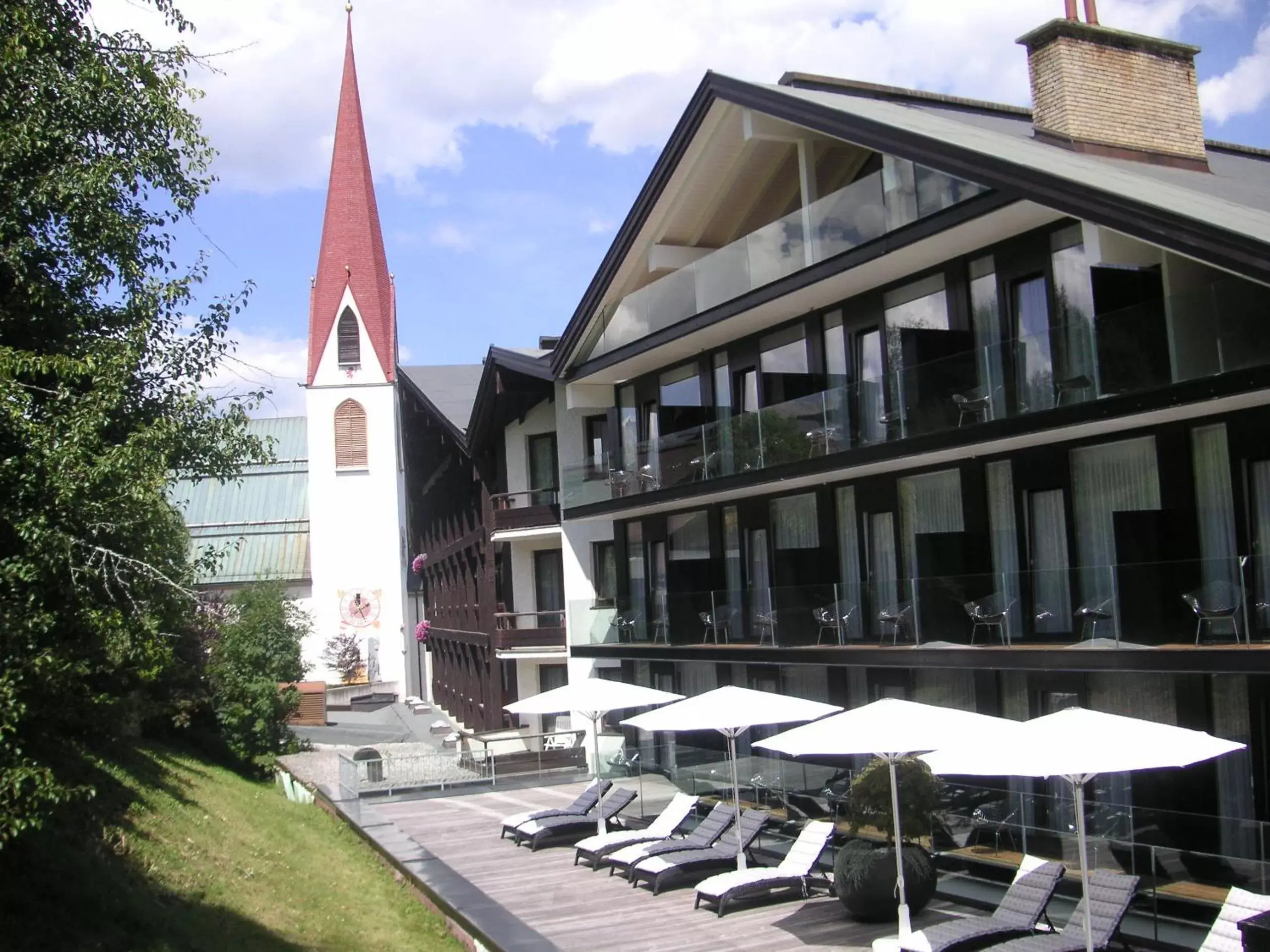 Patio, Property Building in Alpenlove - Adult SPA Hotel