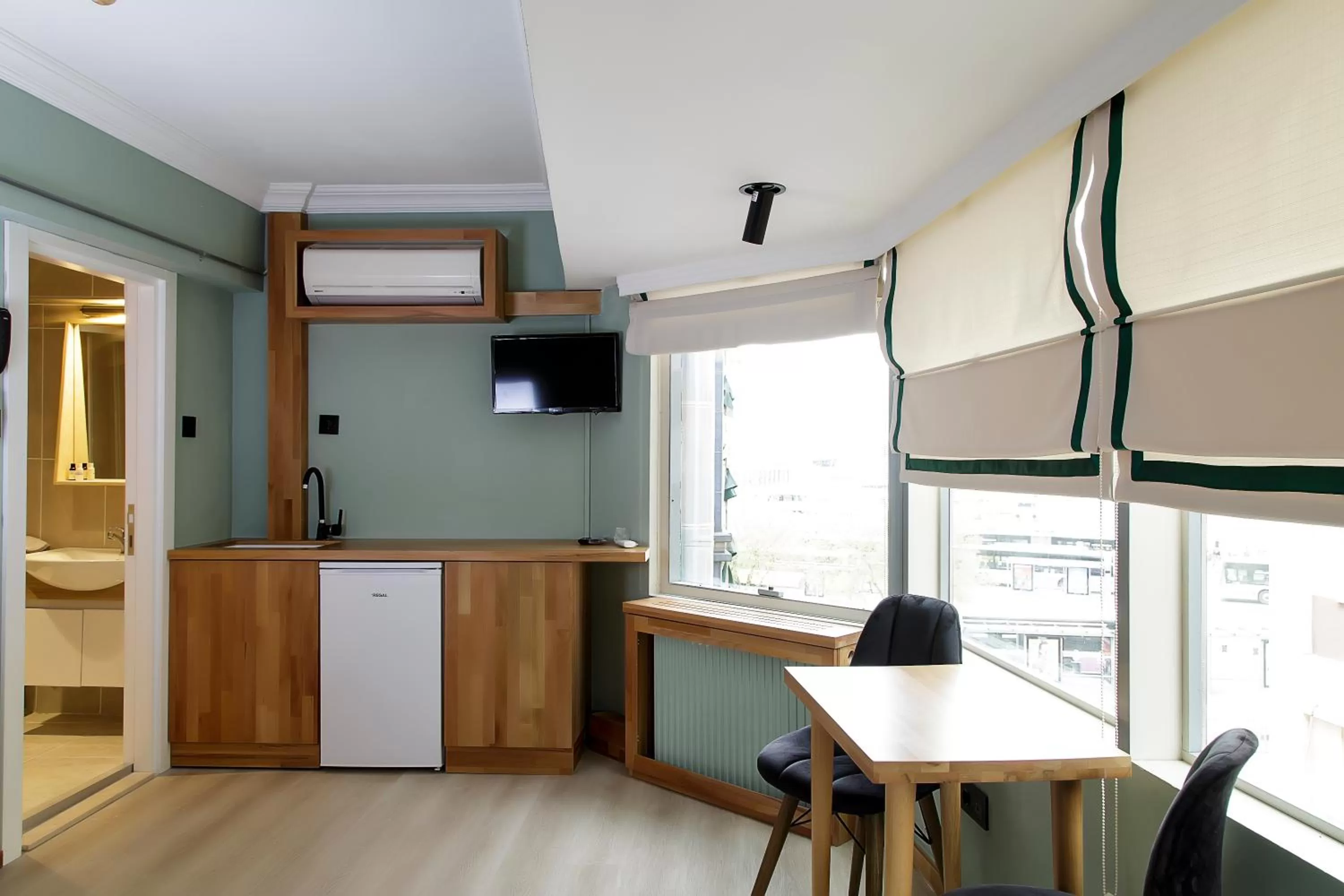 Kitchen/Kitchenette in Panorama Suite